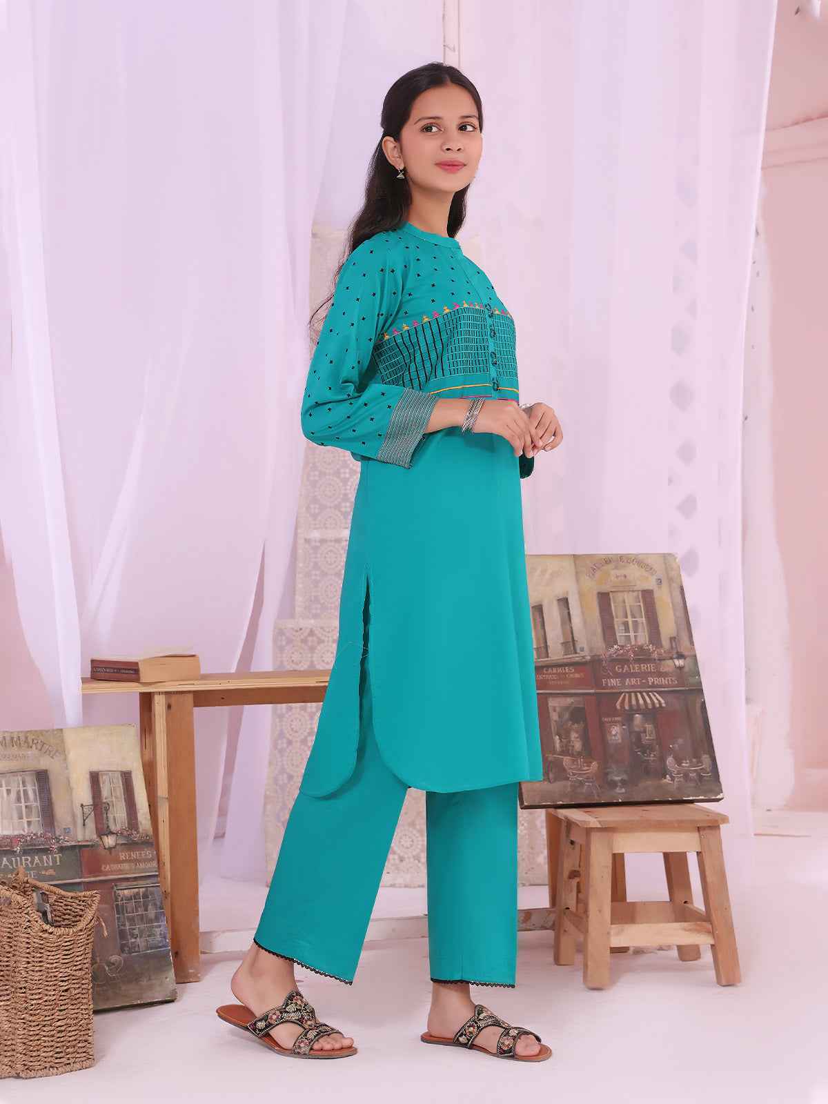 1Pc Embroidered Pret Kurti Lawn Dark Green - OGEKT-2211019