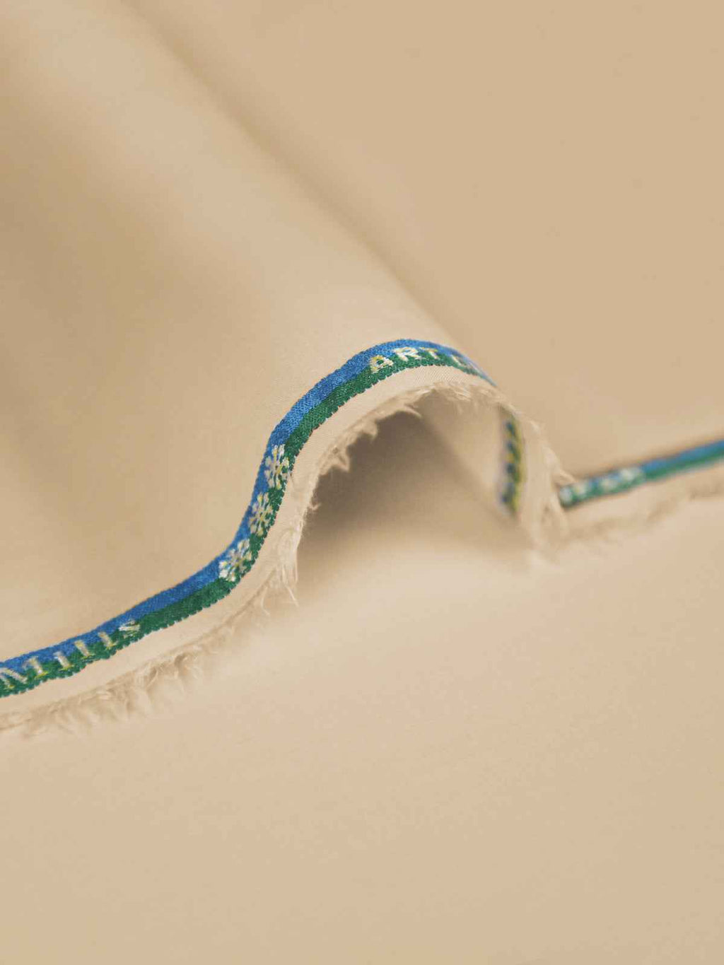 Mens Unstitched Star Blended Cream_SQ-010
