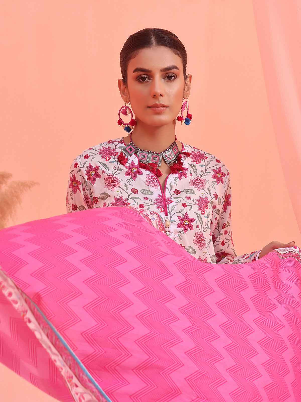 2Pc Printed Pret Shirt Dupatta Lawn White & Pink - OW2P-2401021