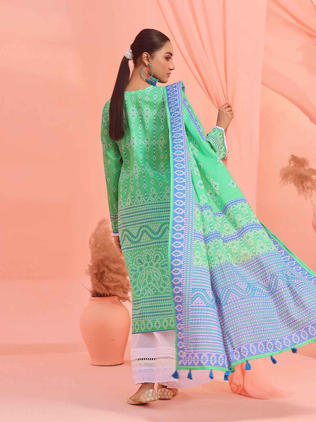 2Pc Printed Pret Shirt Dupatta Lawn Green - OW2P-2401039