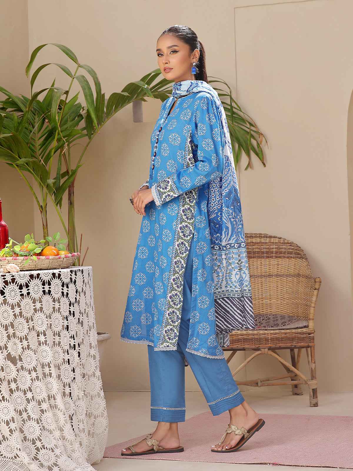2Pc Printed Unstitched Lawn Blue - OL2P-6194-B