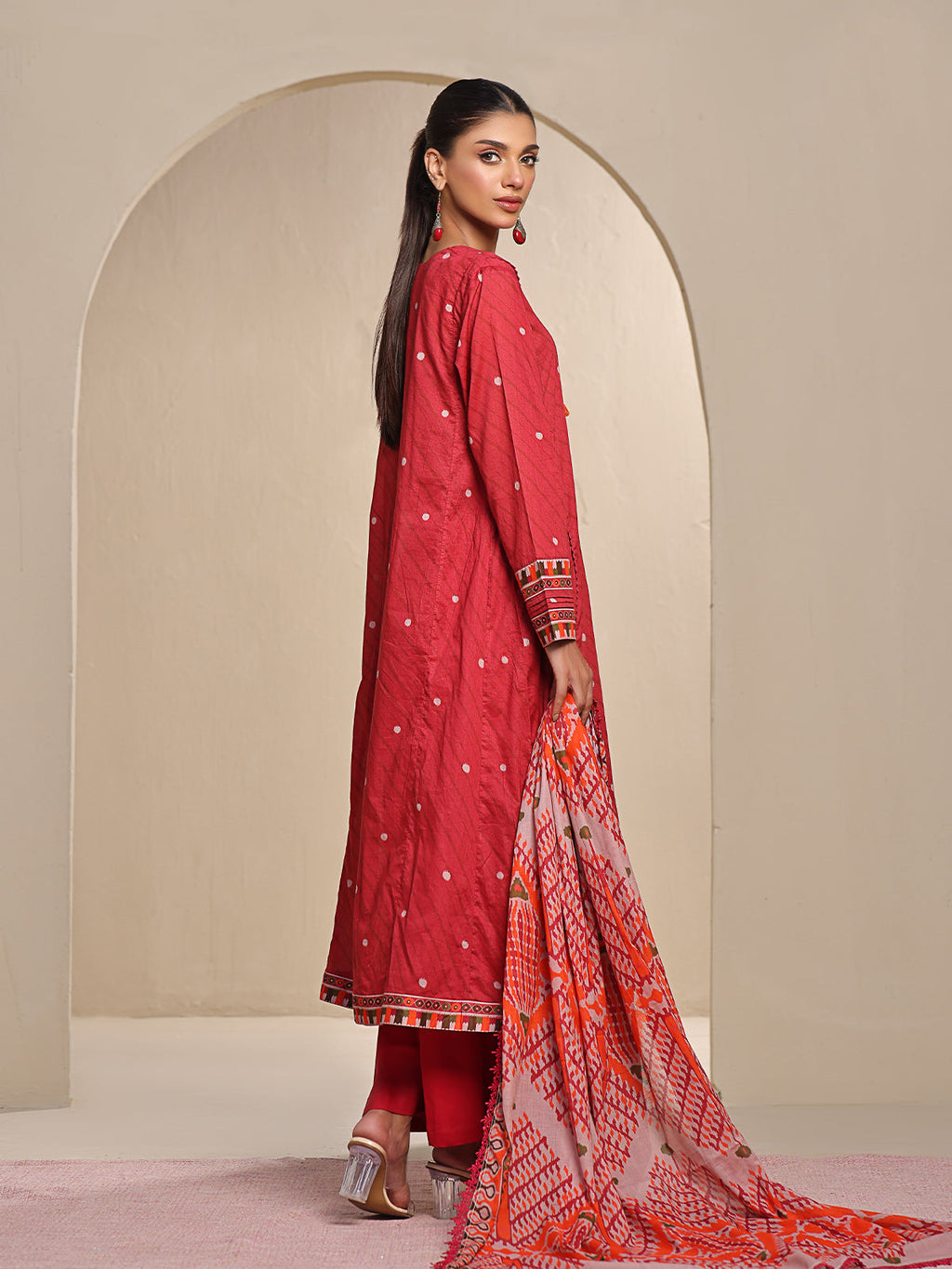 2Pc Printed Unstitched Lawn Maroon - OL2P-6212-A-1