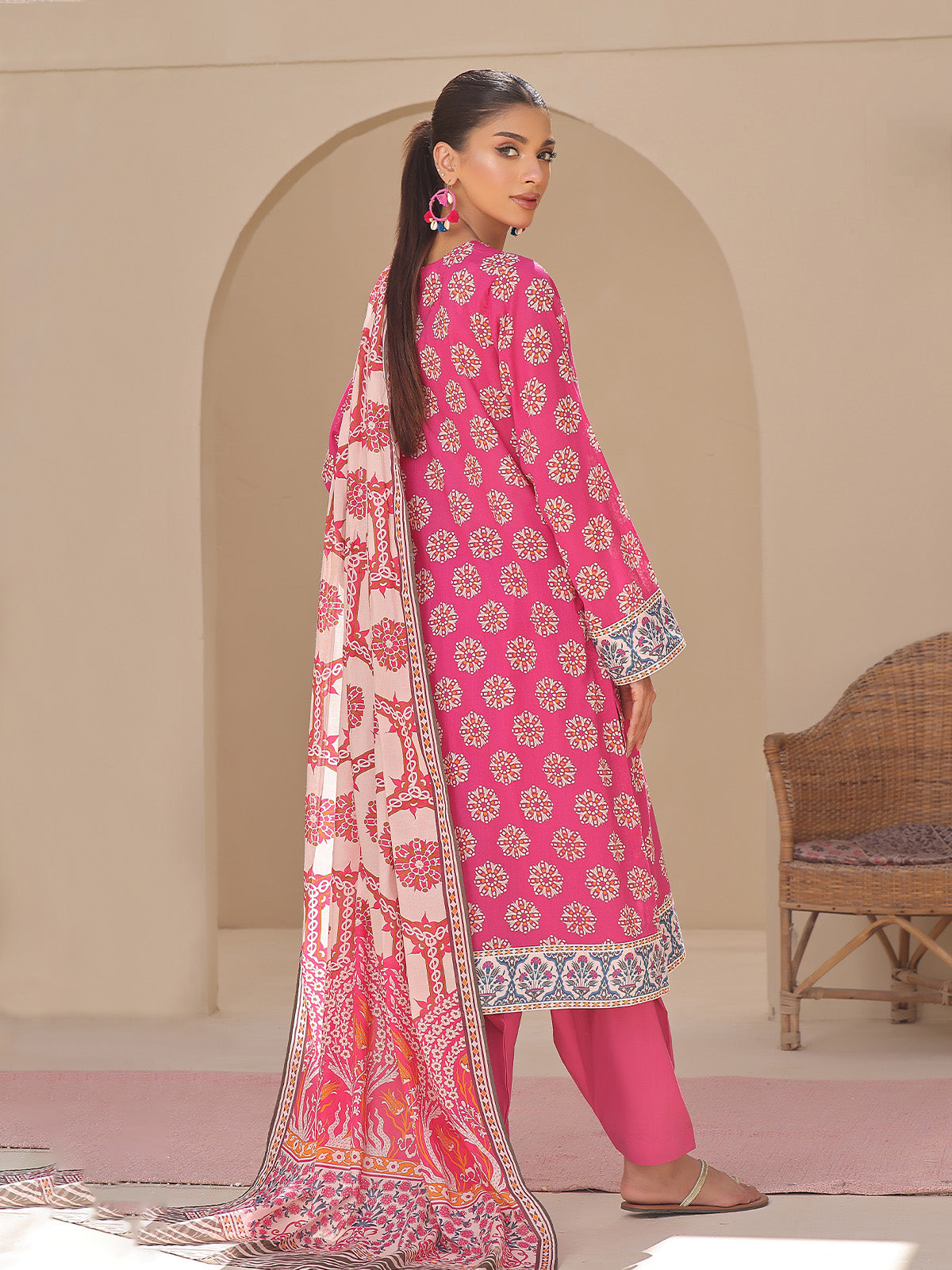 2Pc Printed Unstitched Lawn Pink - OL2P-6194-A