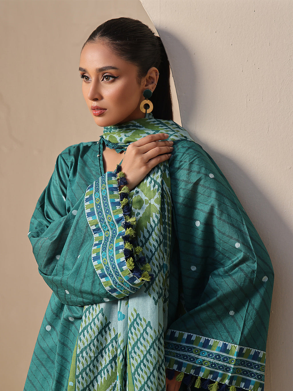 2Pc Printed Unstitched Lawn Dark Green - OL2P-6212-B-1