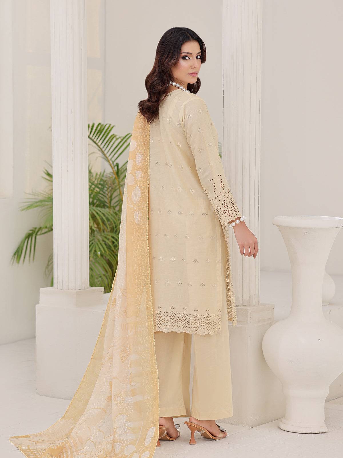 3Pc ChickenKaari Pret Suit Lawn Yellow - OWE3P-2601013