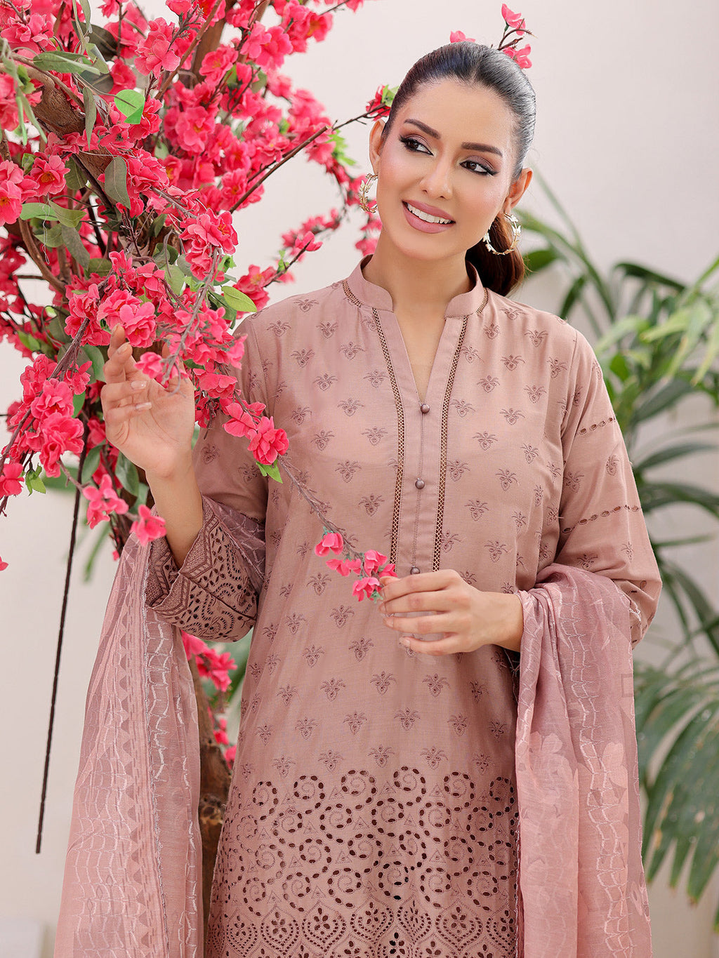 3Pc ChickenKaari Pret Suit Lawn Light Brown - OWE3P-2601014