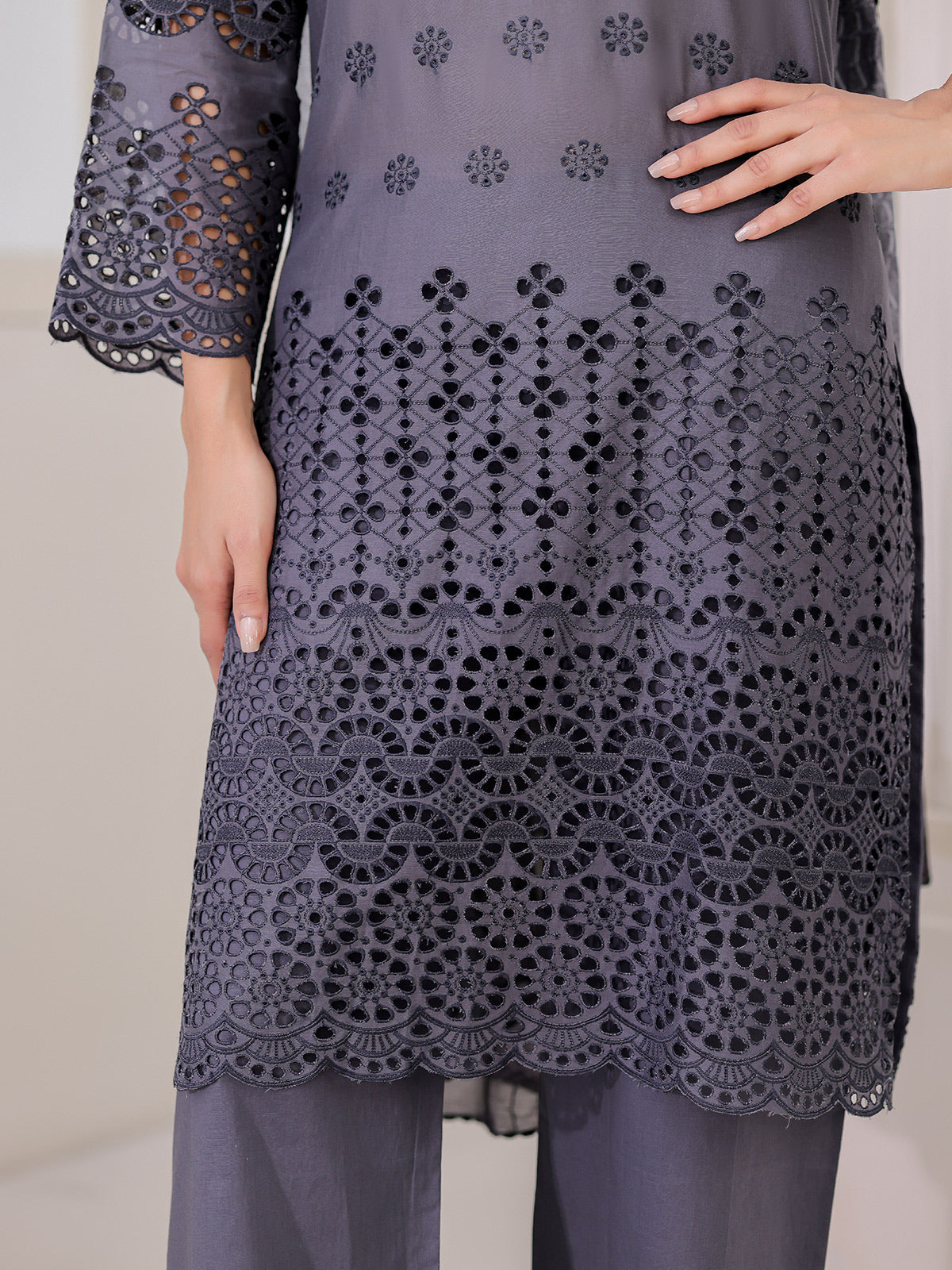 3Pc ChickenKaari Pret Suit Lawn Charcoal - OWE3P-2601017