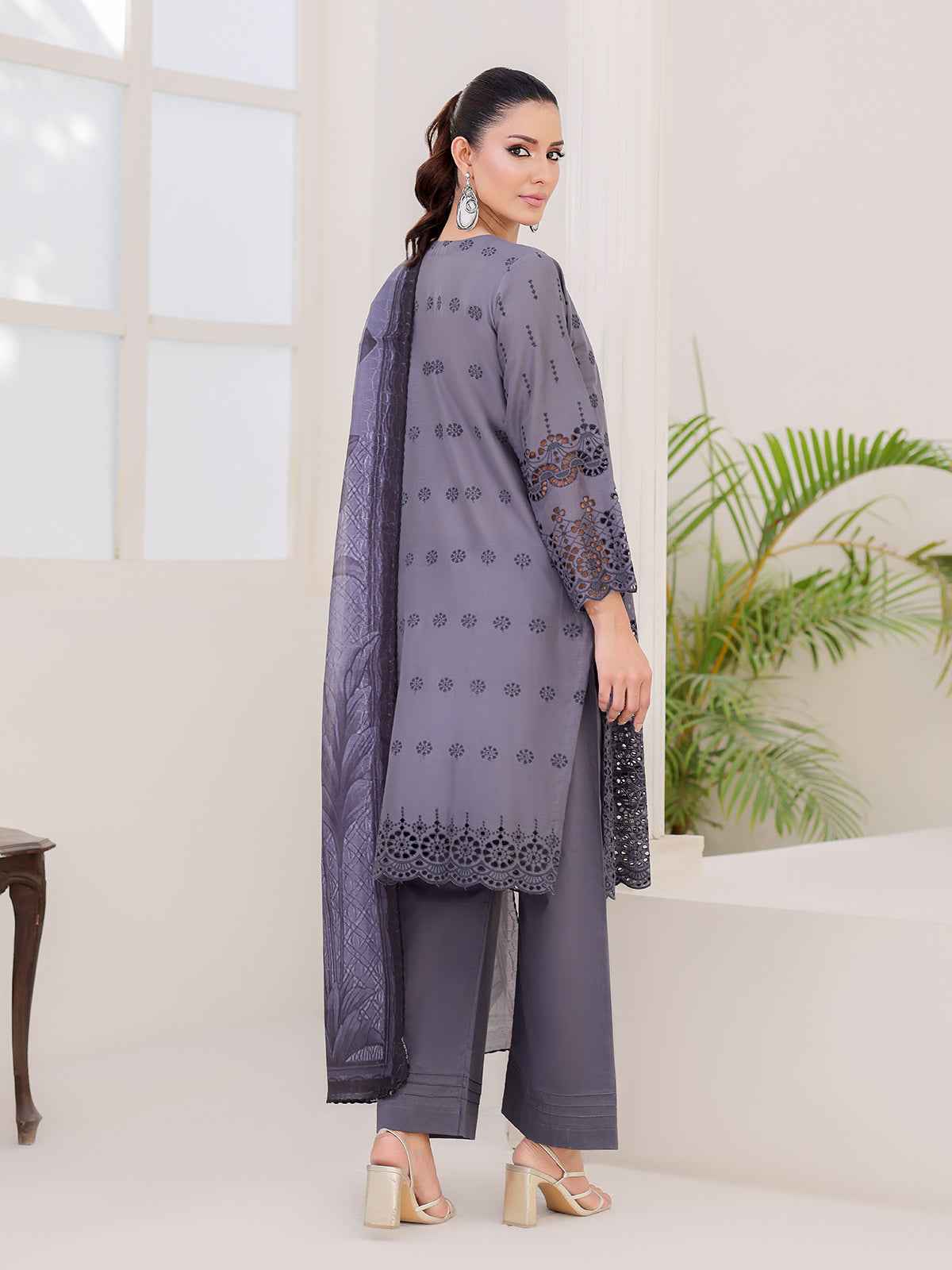 3Pc ChickenKaari Unstitched Suit Lawn Dark Grey - OCBL3P-6434-A