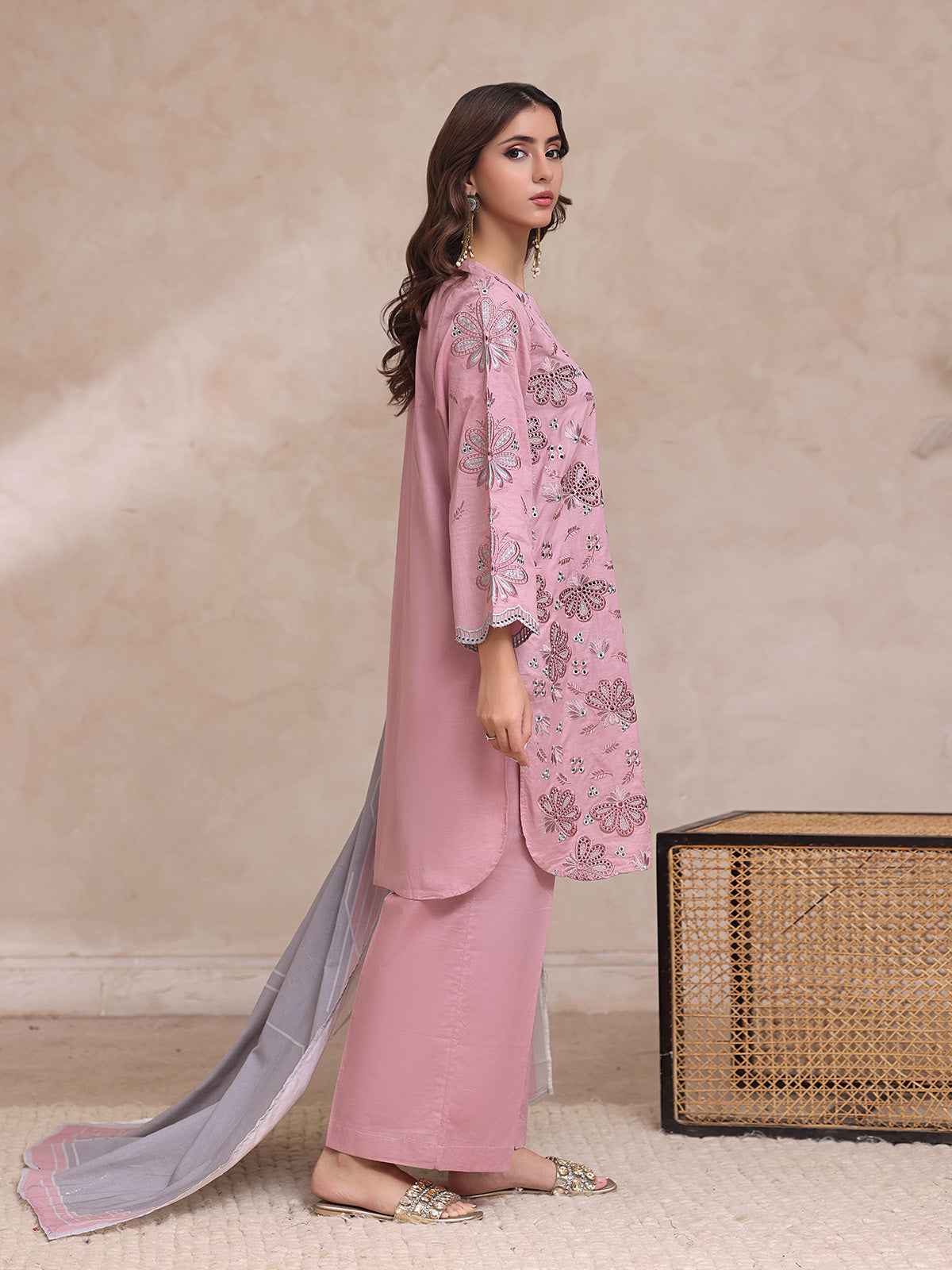 3Pc Embroidered Pret Suit Dyed Cambric Light Pink - OWE3P-2503001