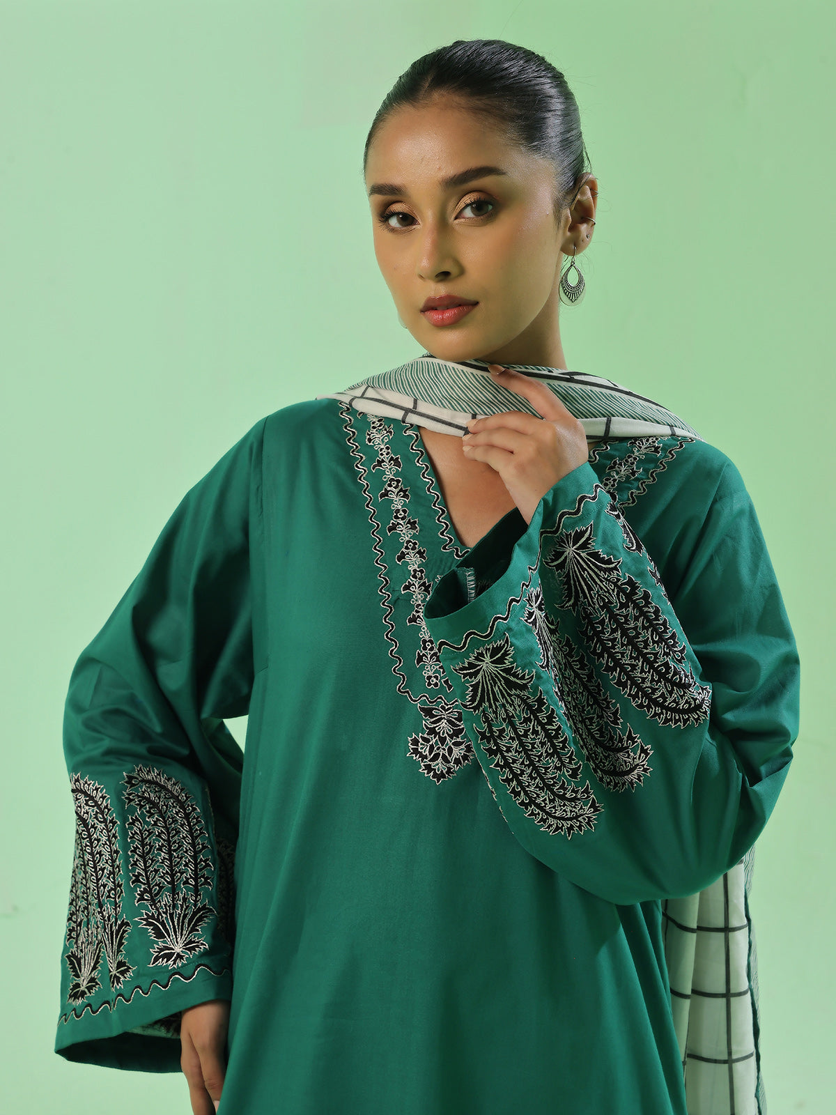 2Pc Embroidered Pret Shirt Trouser Dyed Cambric Green - OWE2P-2503005