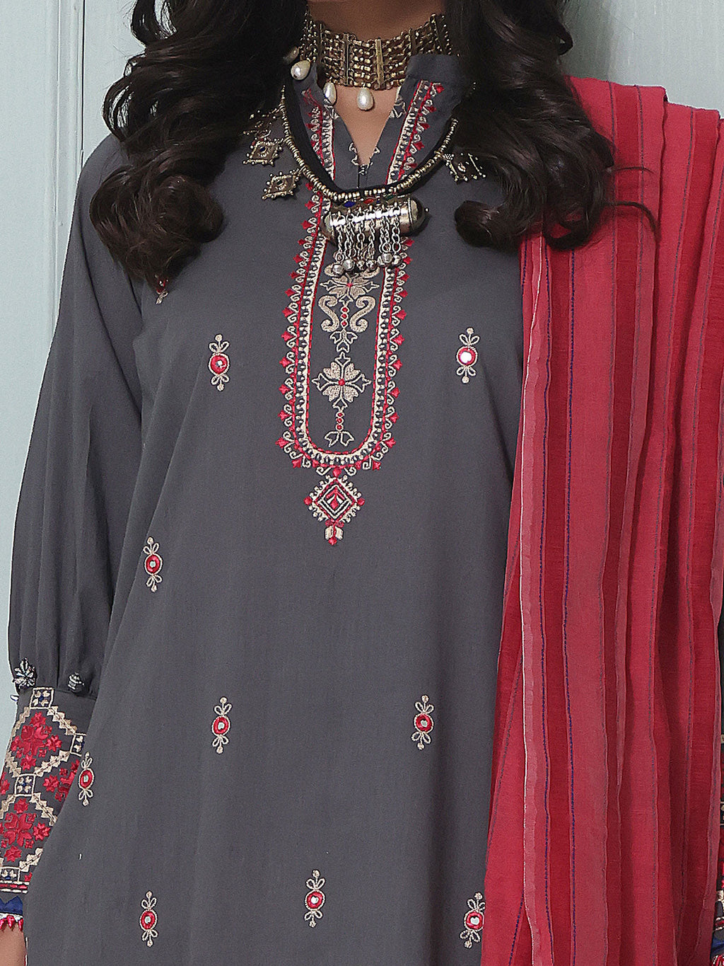 2Pc Embroidered Pret Shirt Dupatta Lawn Charcoal - OWE2P-2205036