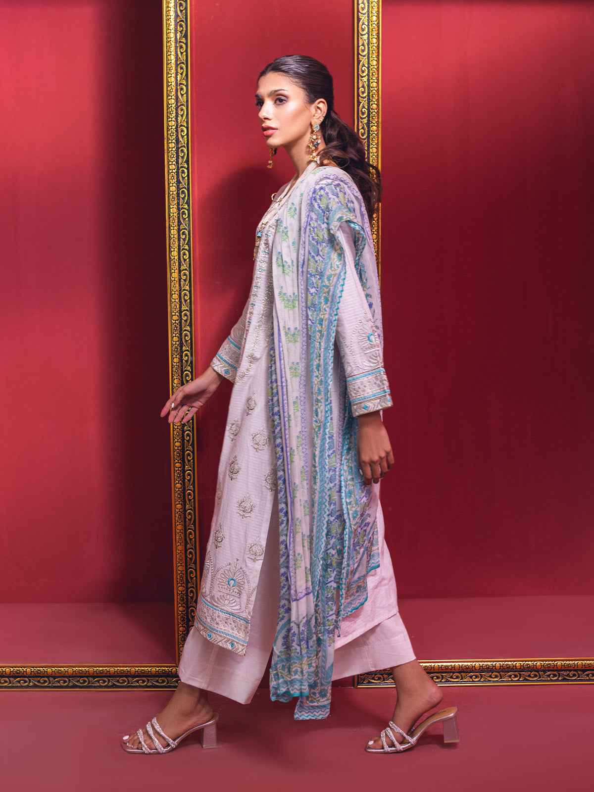 2Pc Embroidered Pret Shirt Dupatta Jacquard White - OWE2P-2211050