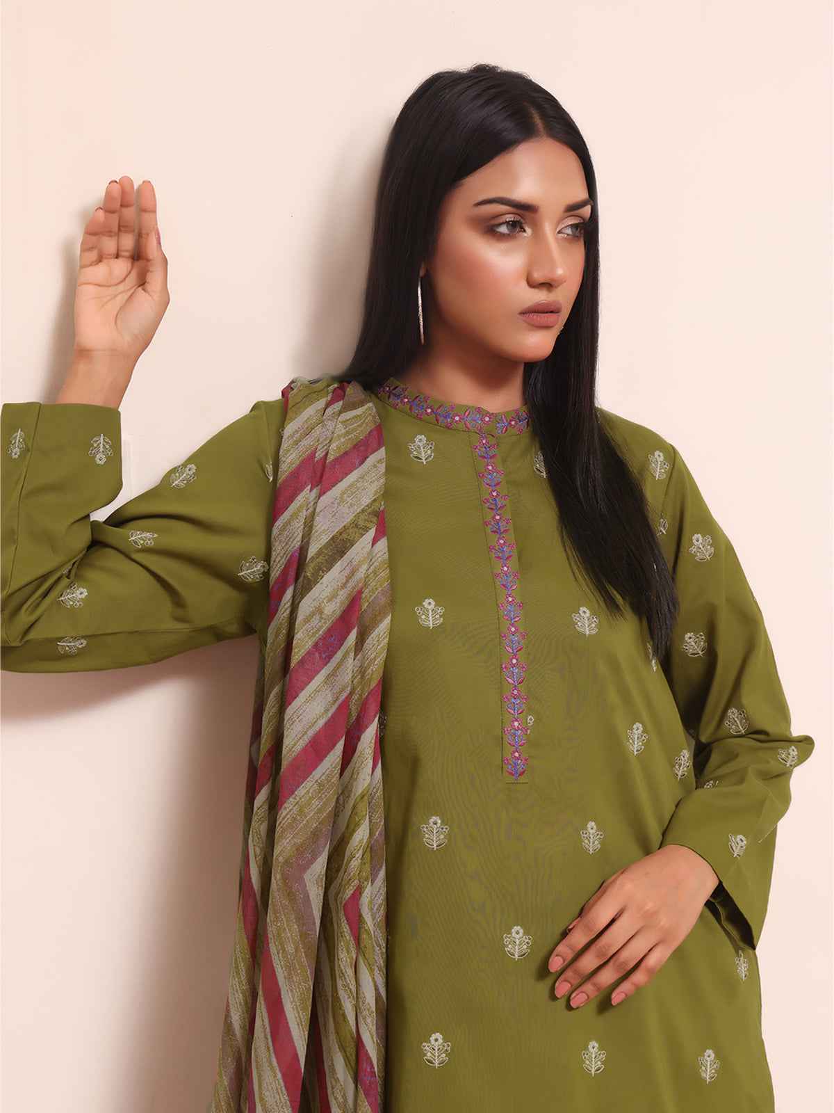 3Pc Embroidered Suit Pret Lawn Mehndi - OWE3PG-2310016