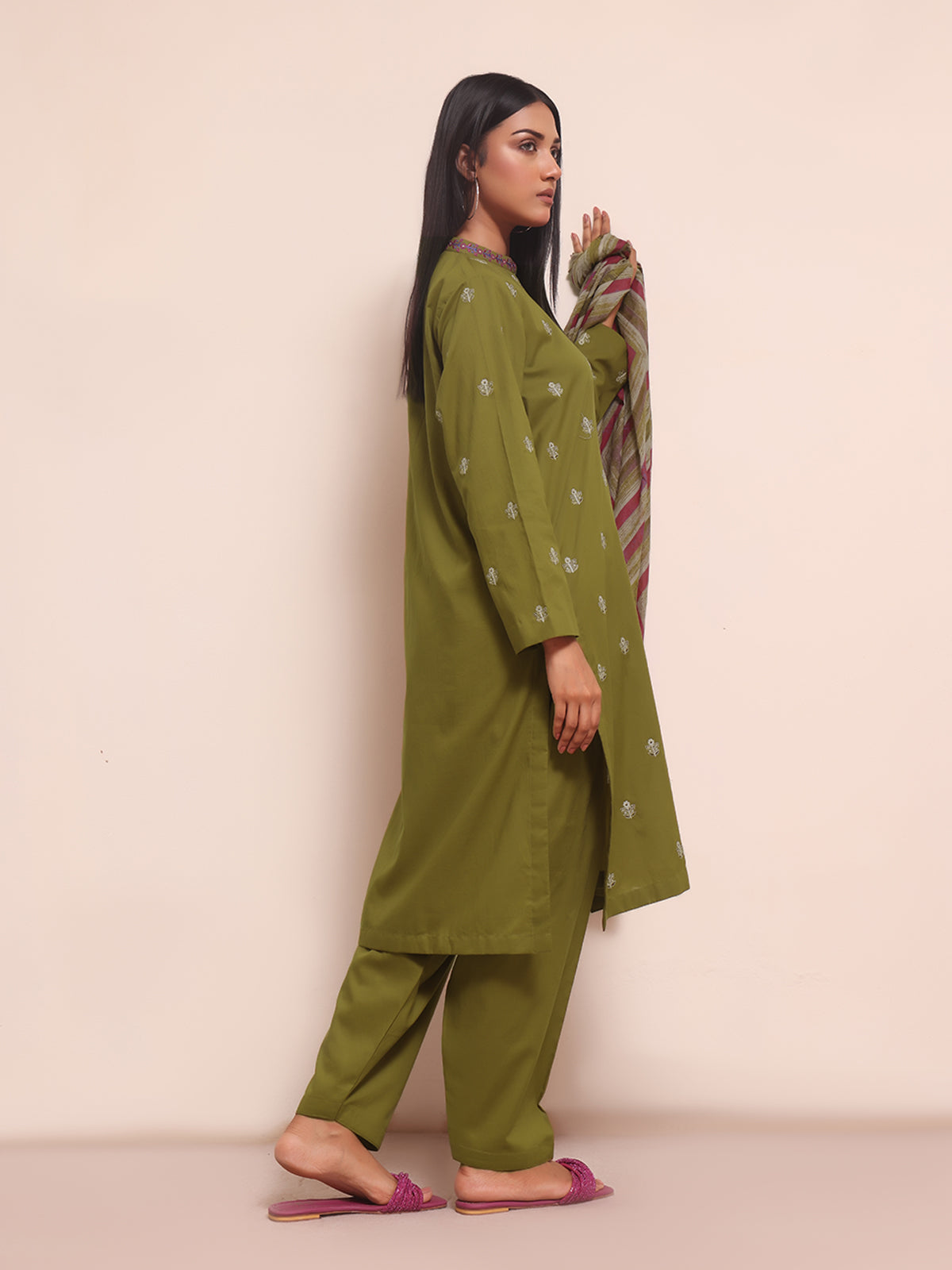 3Pc Embroidered Suit Pret Lawn Mehndi - OWE3PG-2310016