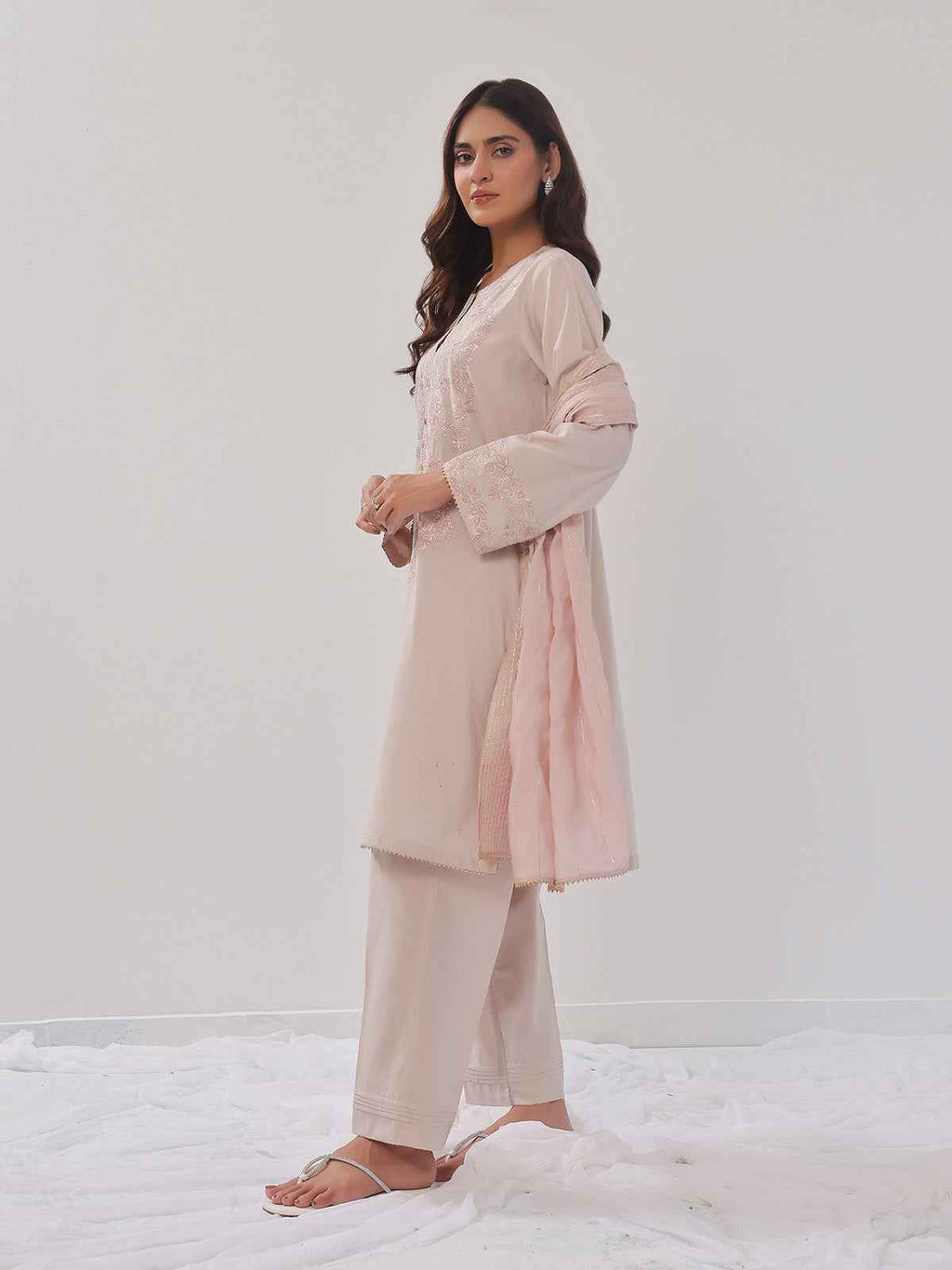 3PCs Embroidered Suit Pret Dyed Cambric Light Grey - OWE3PG-2406008