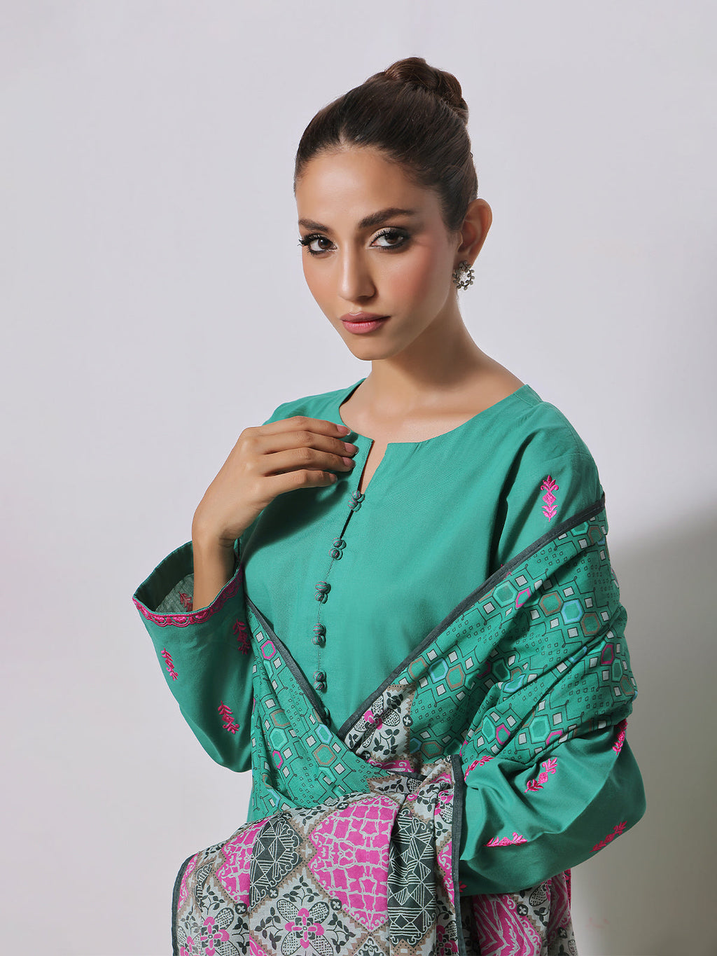 1Pc Embroidered Pret Kurti Yarn Dyed Green - OWEKTG-2310020