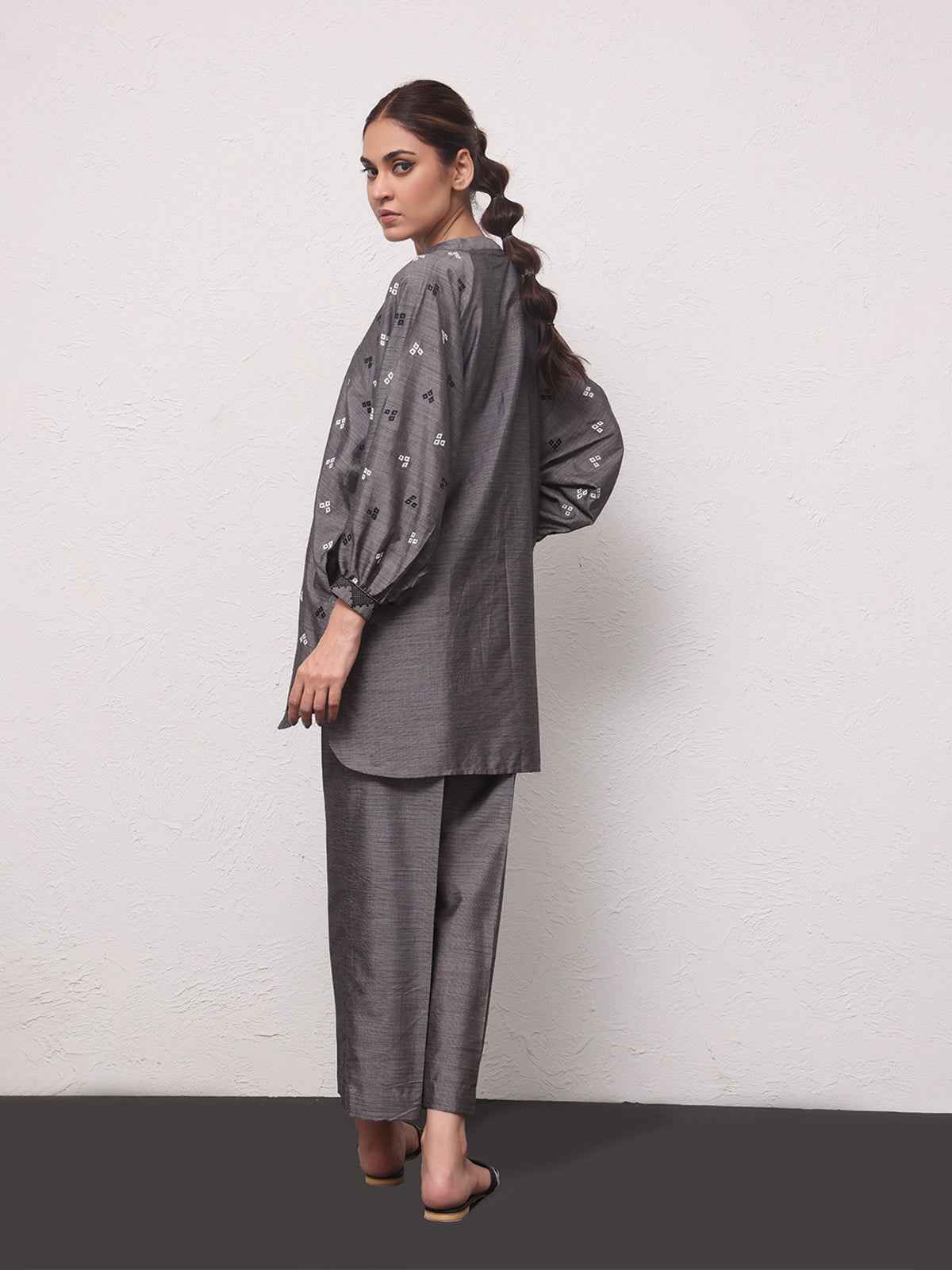 1Pc Embroidered Pret Kurti Yarn Dyed Grey - OWETPG-2306009