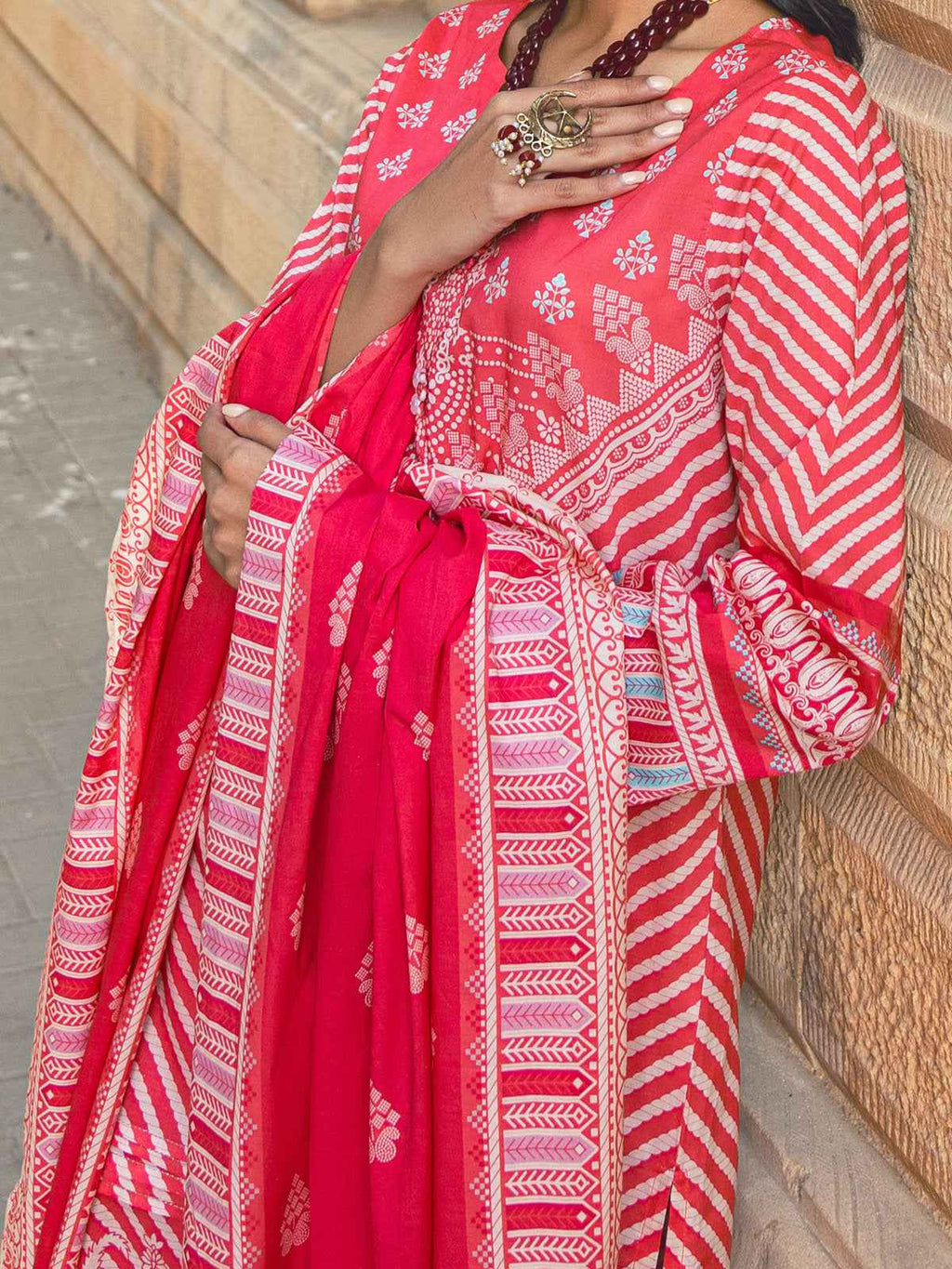 2Pc Printed Pret Shirt Dupatta Lawn Pink - OW2P-2302010