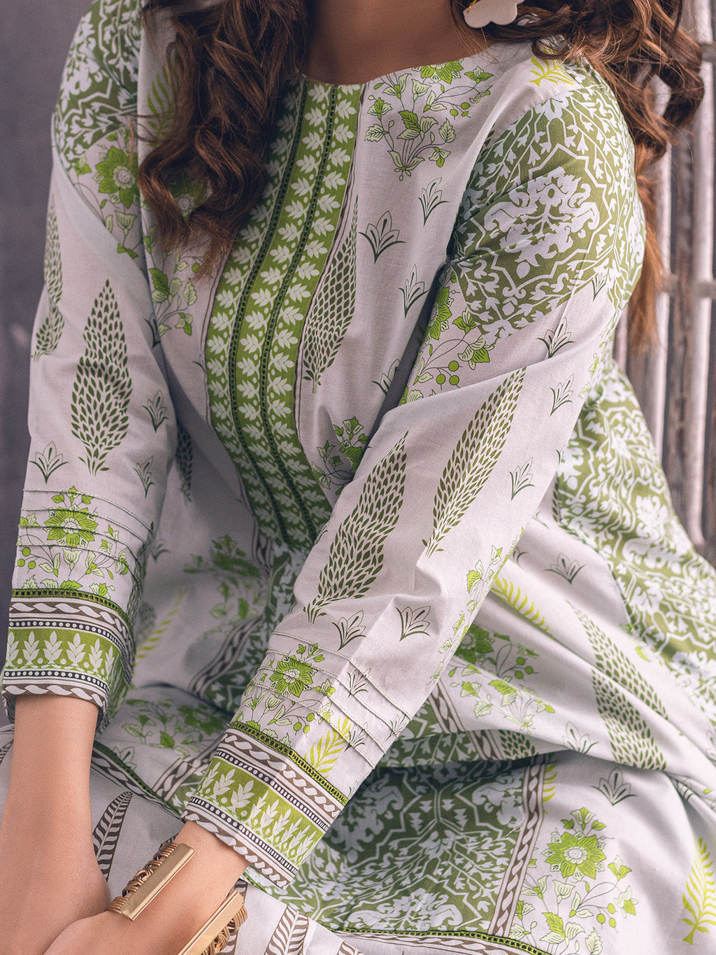 1Pc Printed Pret Kurti Lawn White & Green - OWKT-2302016