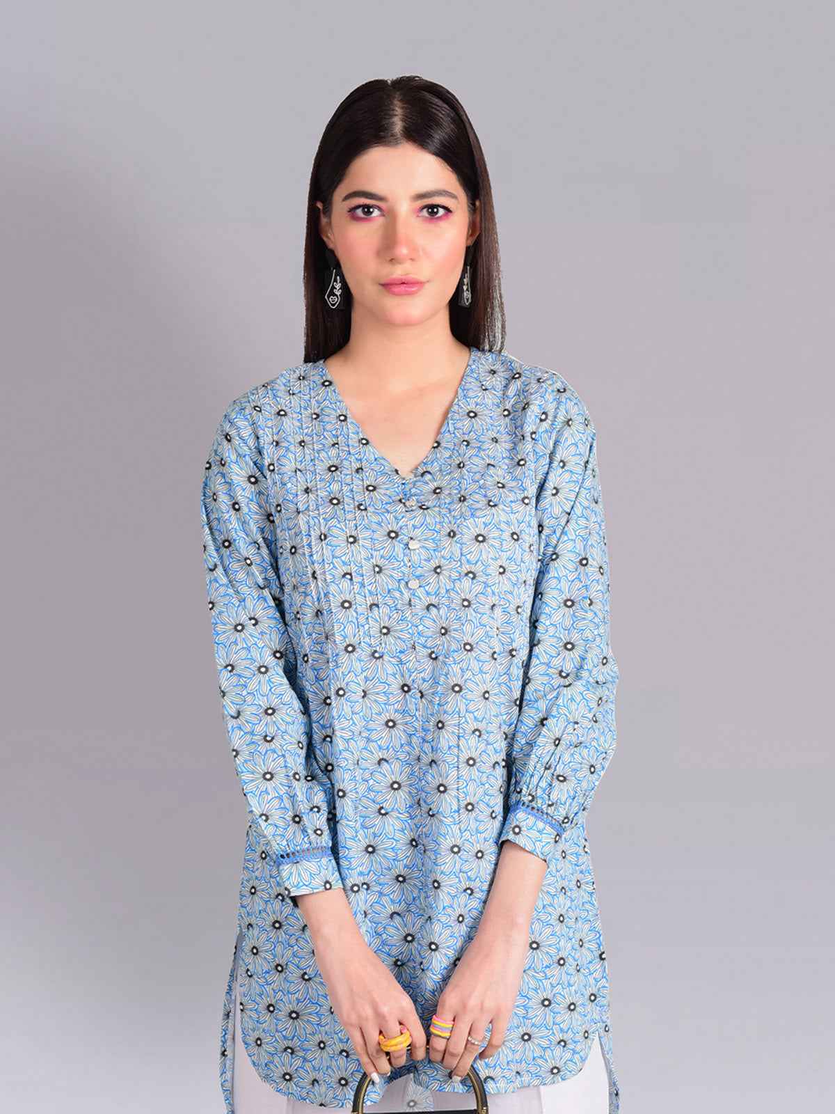 1Pc Printed Fusion Top Lawn White & Blue - OWTP-2302004