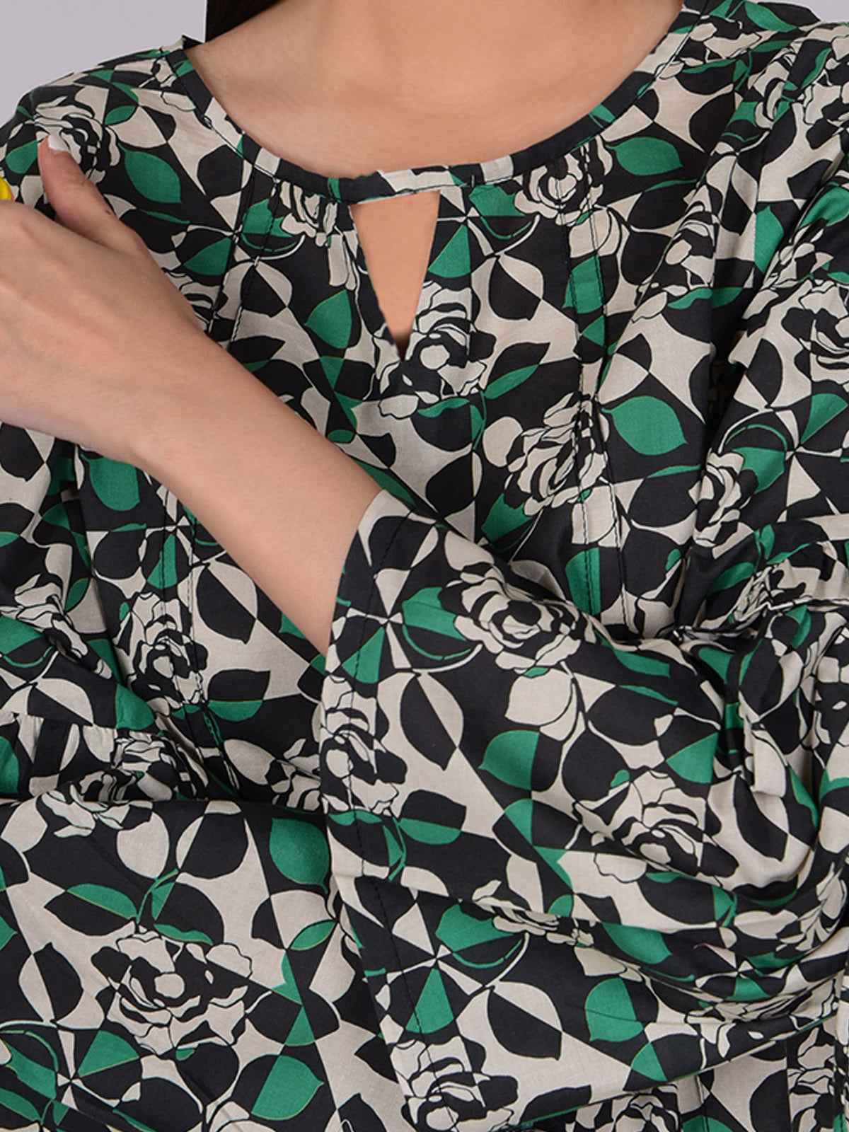 1Pc Printed Fusion Top Lawn Green - OWTP-2302005