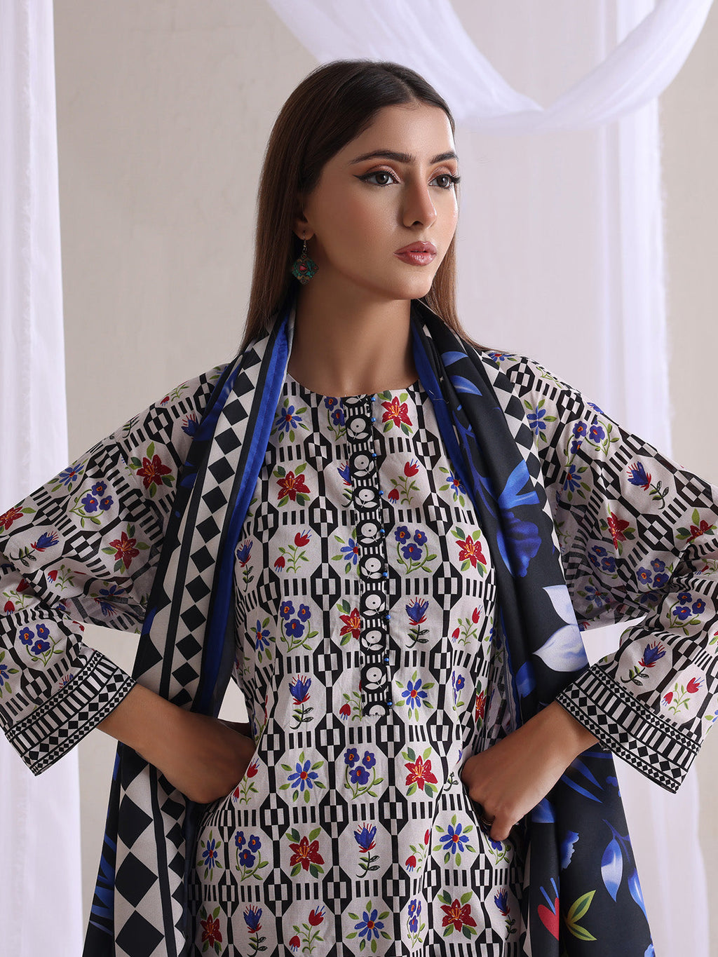 3Pc Printed Unstitched Suit Lawn Black - OL3P-6362-A