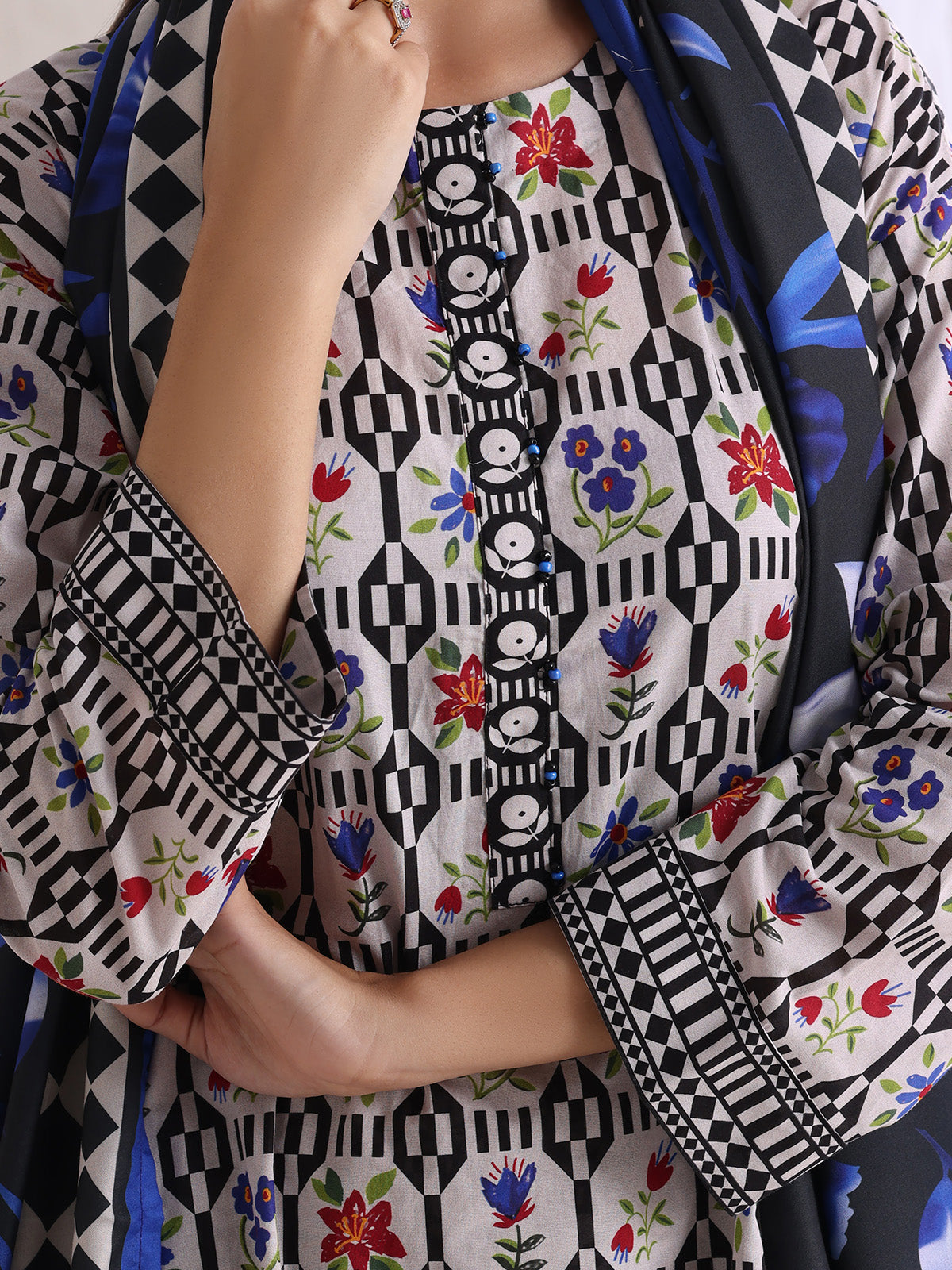 3Pc Printed Unstitched Suit Lawn Black - OL3P-6362-A