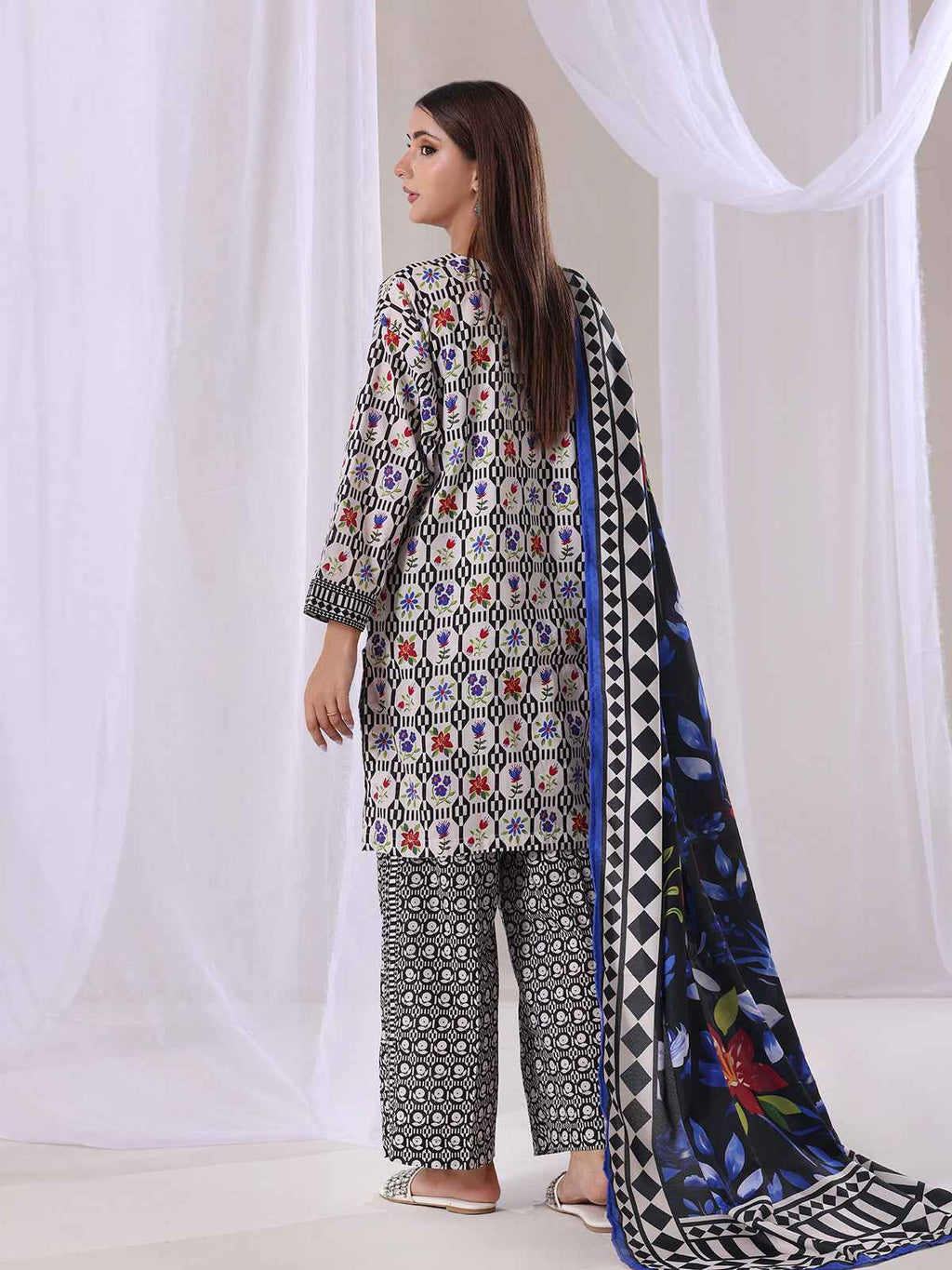 3Pc Printed Unstitched Suit Lawn Black - OL3P-6362-A