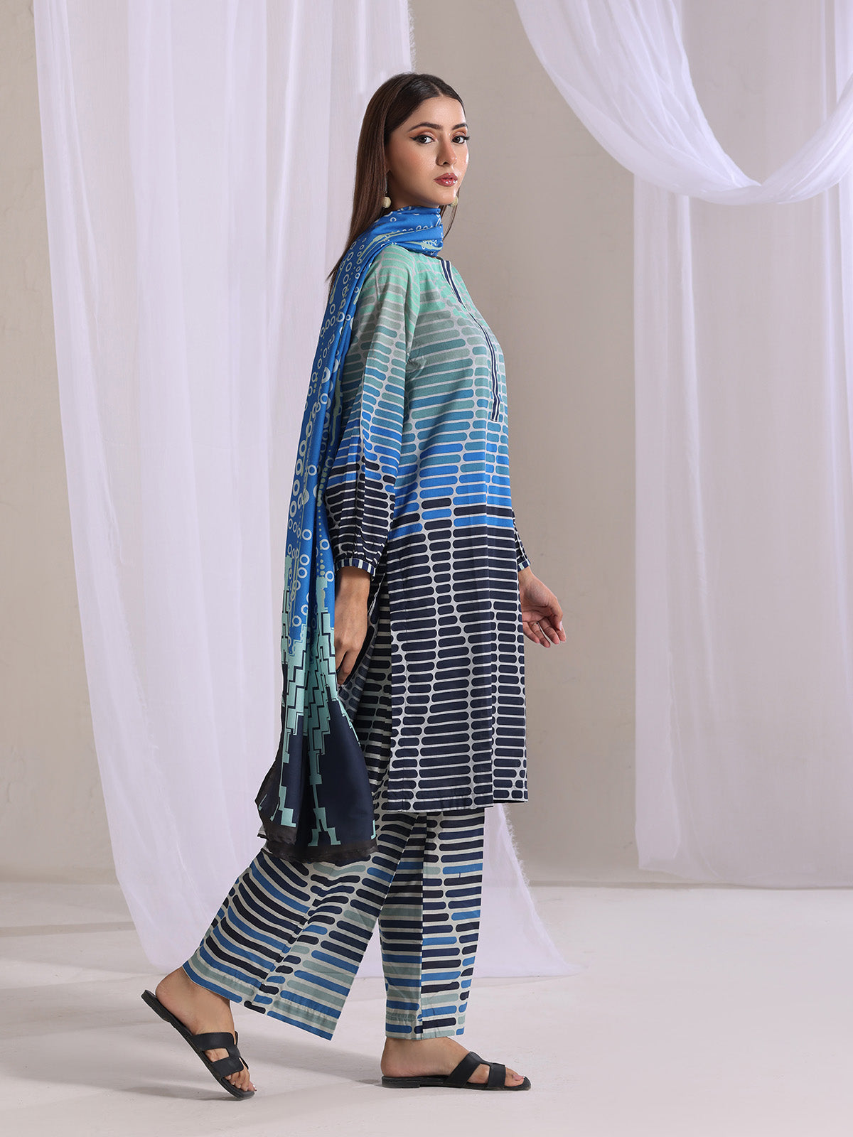 3Pc Printed Pret Suit Lawn Blue - OW3P-2505008