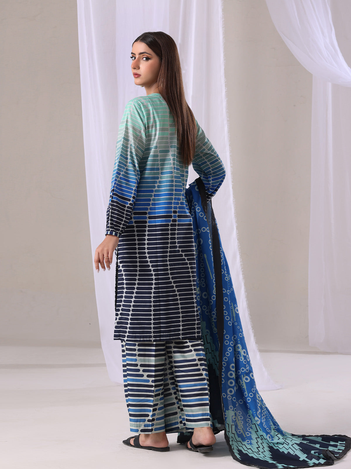 3Pc Printed Pret Suit Lawn Blue - OW3P-2505008