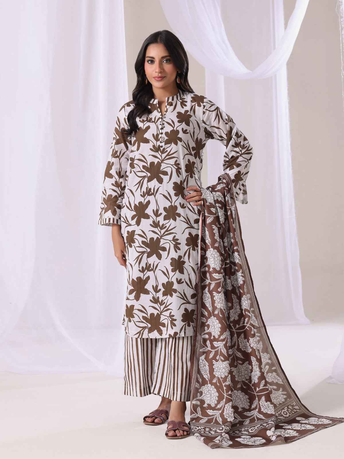 3Pc Printed Pret Suit Lawn Brown - OW3P-2505020