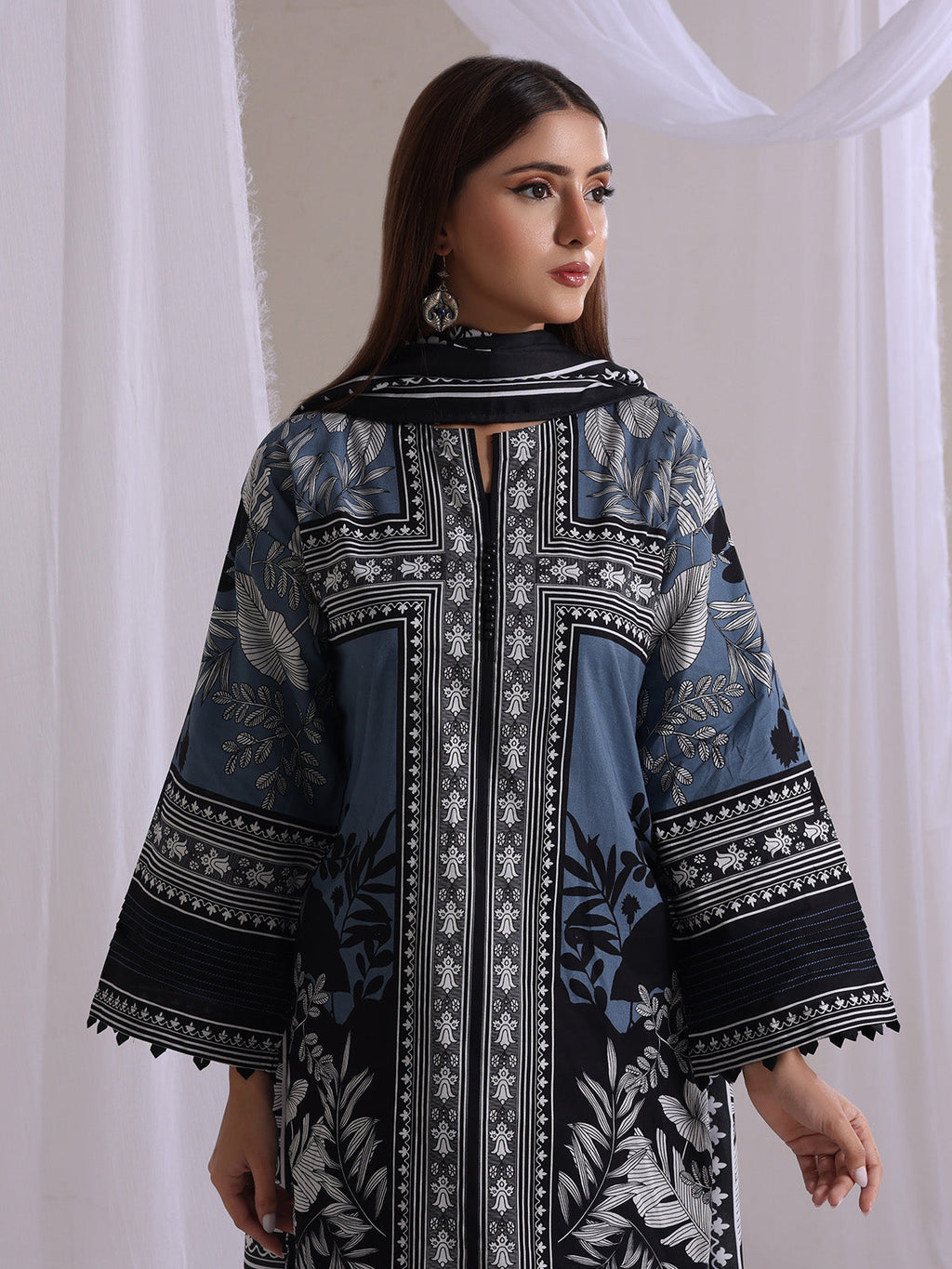 3Pc Printed Unstitched Suit Lawn Grey - OL3P-6386-A