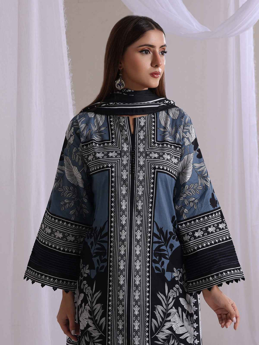 3Pc Printed Pret Suit Lawn Grey - OW3P-2505012
