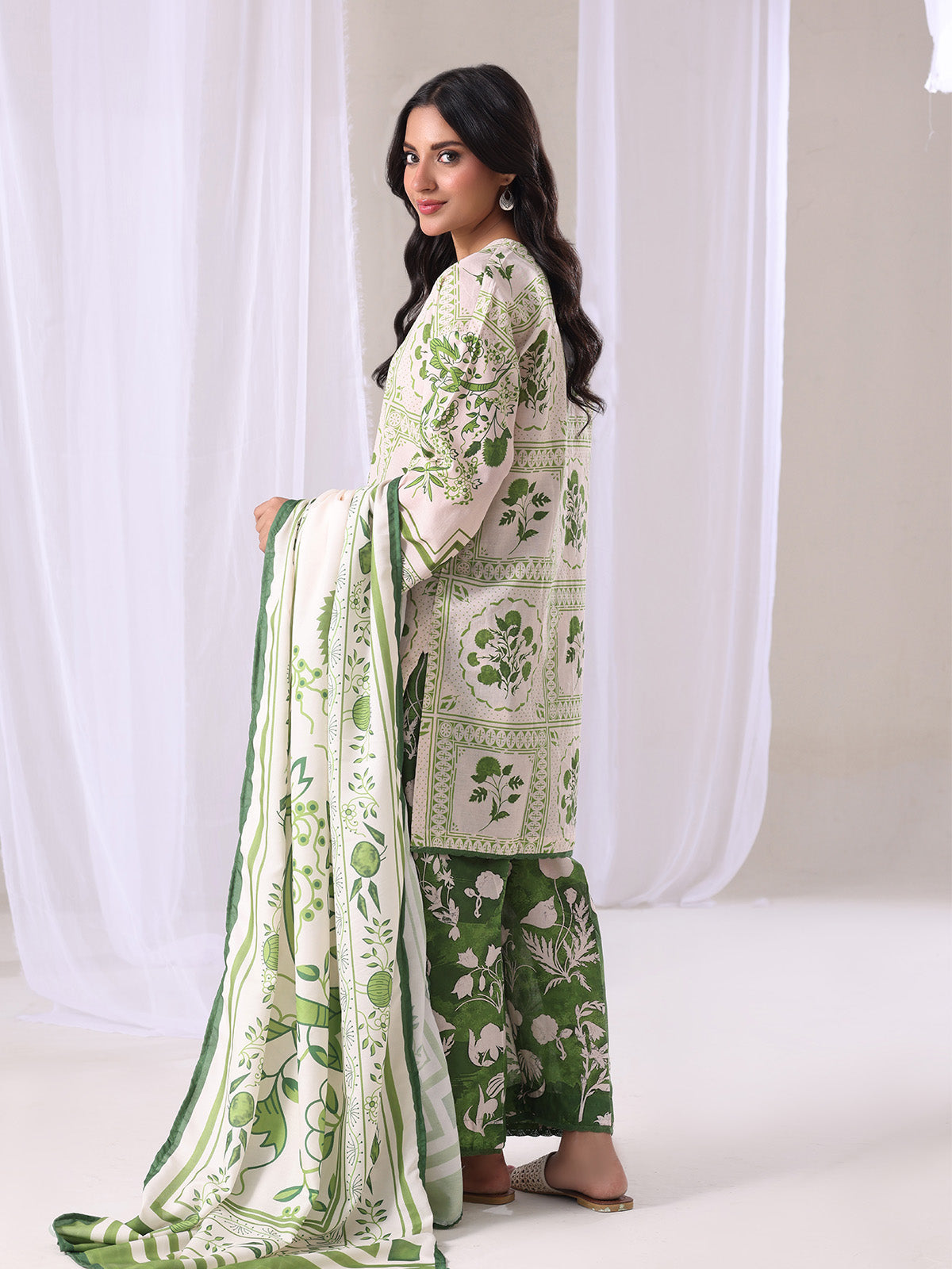 3Pc Printed Pret Suit Lawn Green - OW3P-2505014