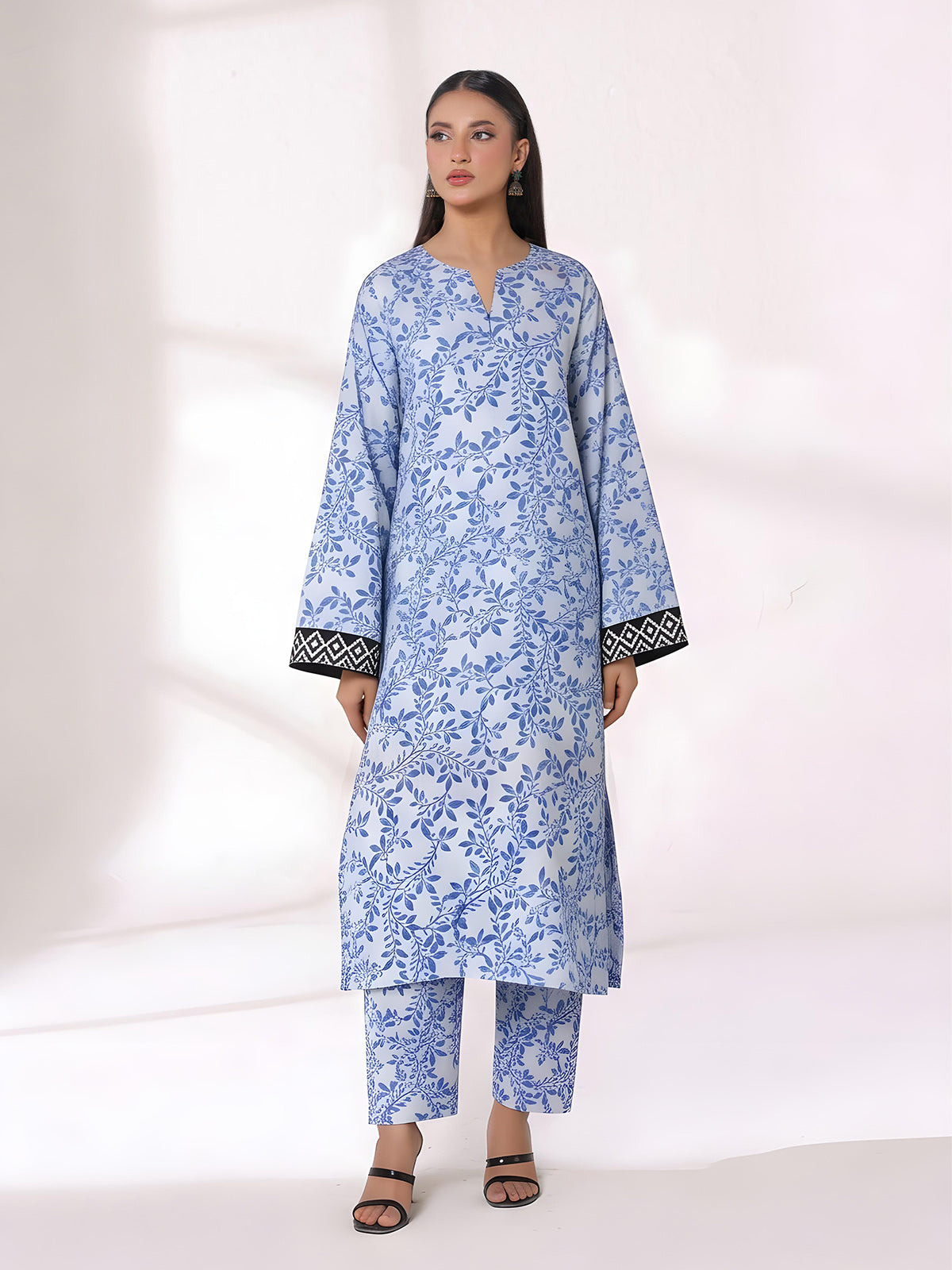 1Pc Printed Unstitched Kurti Lawn White & Blue - OLK-6286-A