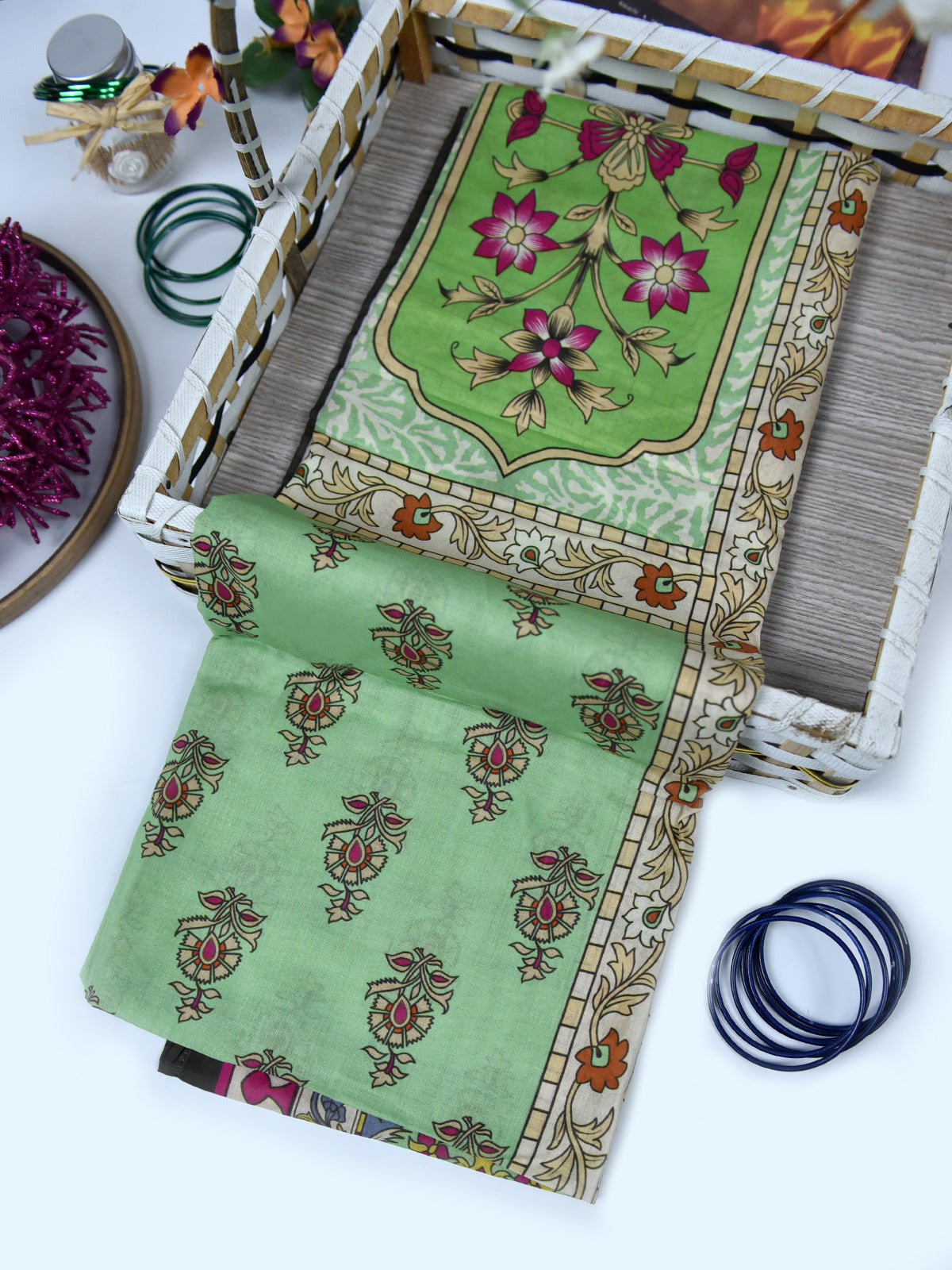 1Pc Printed Pret Dupatta Lawn Green - OWDT-2411037