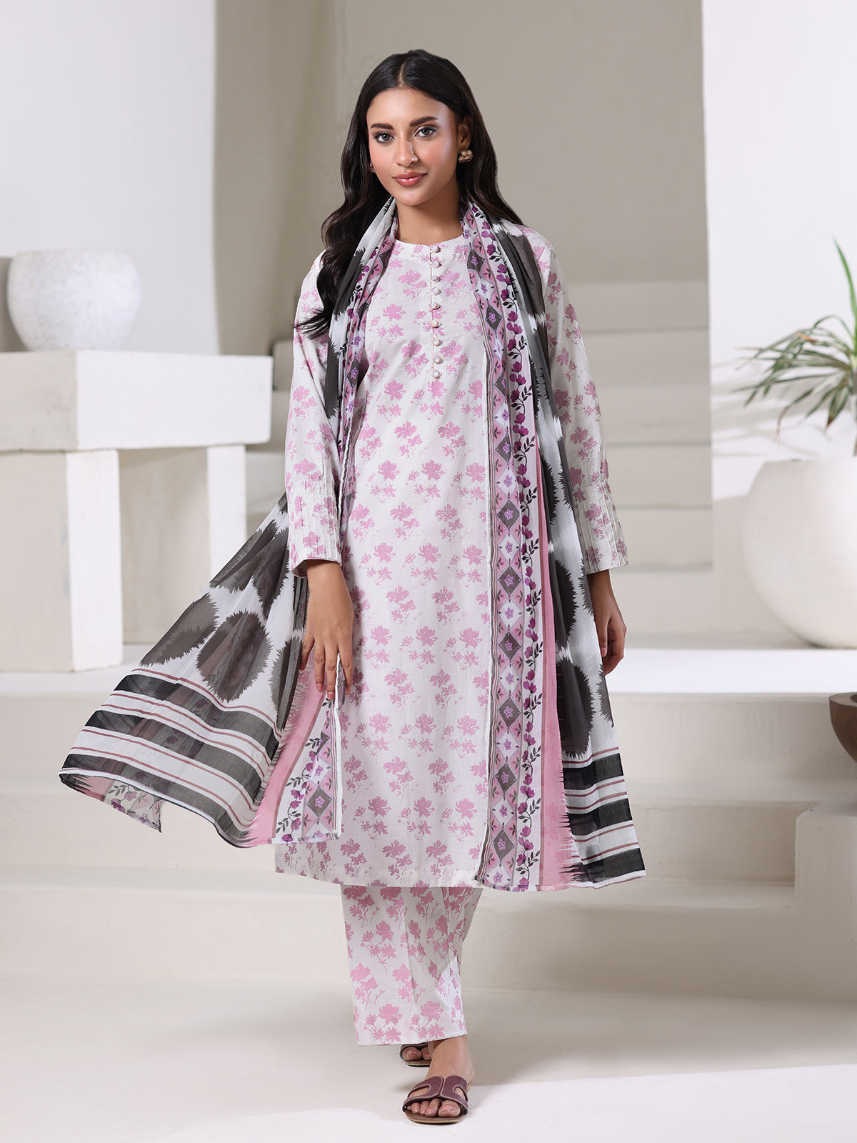 3Pc Screen Print Pret Suit Dyed Cambric White & Pink - OW3P-2508013