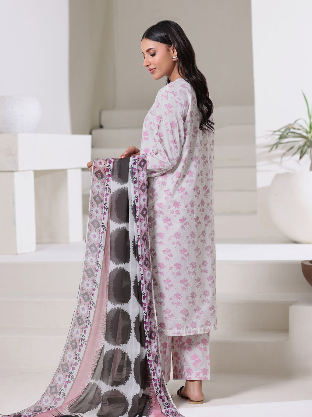 3Pc Screen Print Pret Suit Dyed Cambric White & Pink - OW3P-2508013