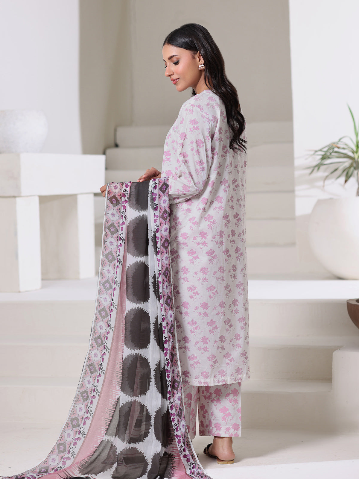 3Pc Screen Print Pret Suit Dyed Cambric White & Pink - OW3P-2508013