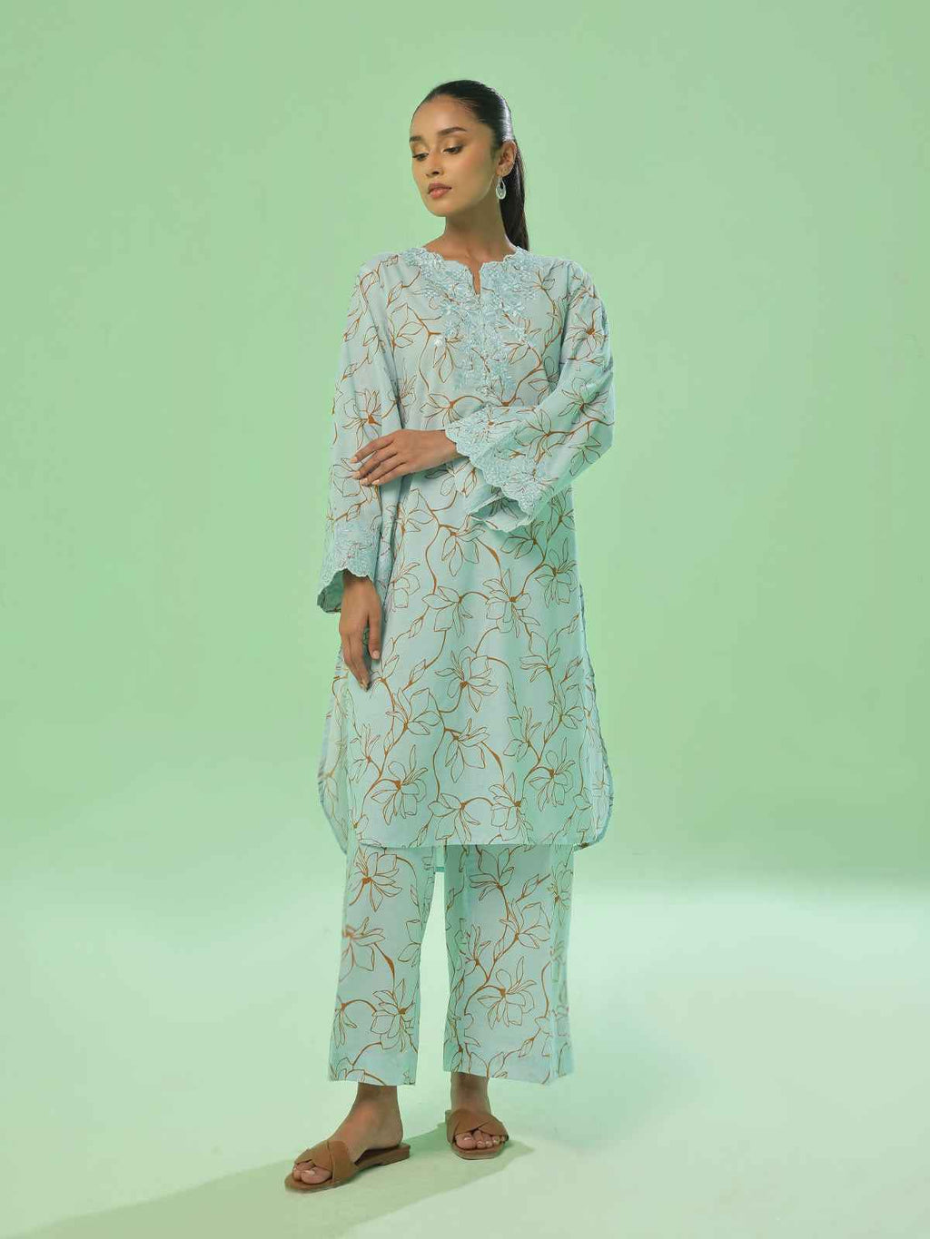 2Pc Embroidered Pret & Unstitched Shirt Trouser Lawn Ferozi