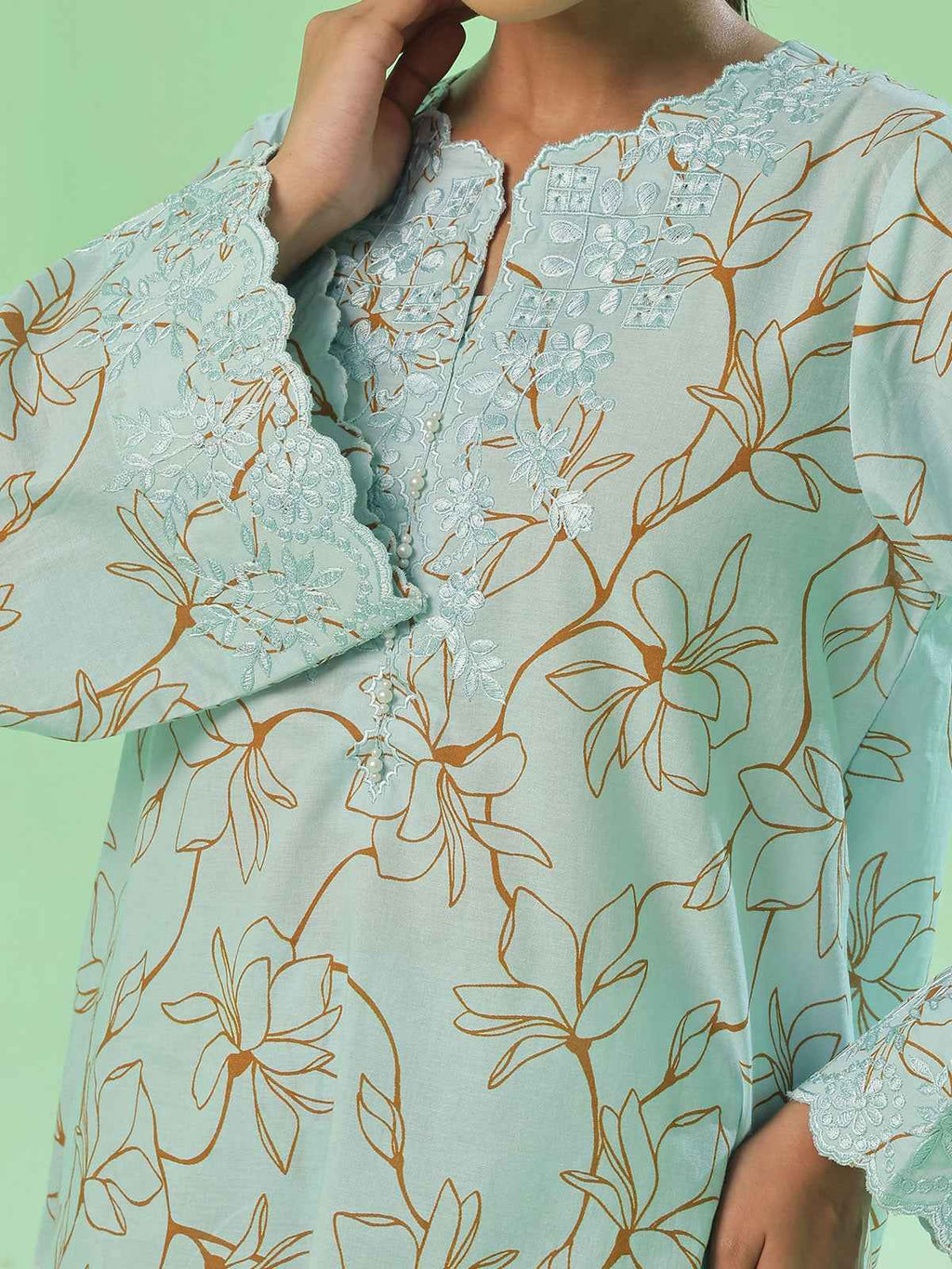 2Pc Embroidered Pret & Unstitched Shirt Trouser Lawn Ferozi