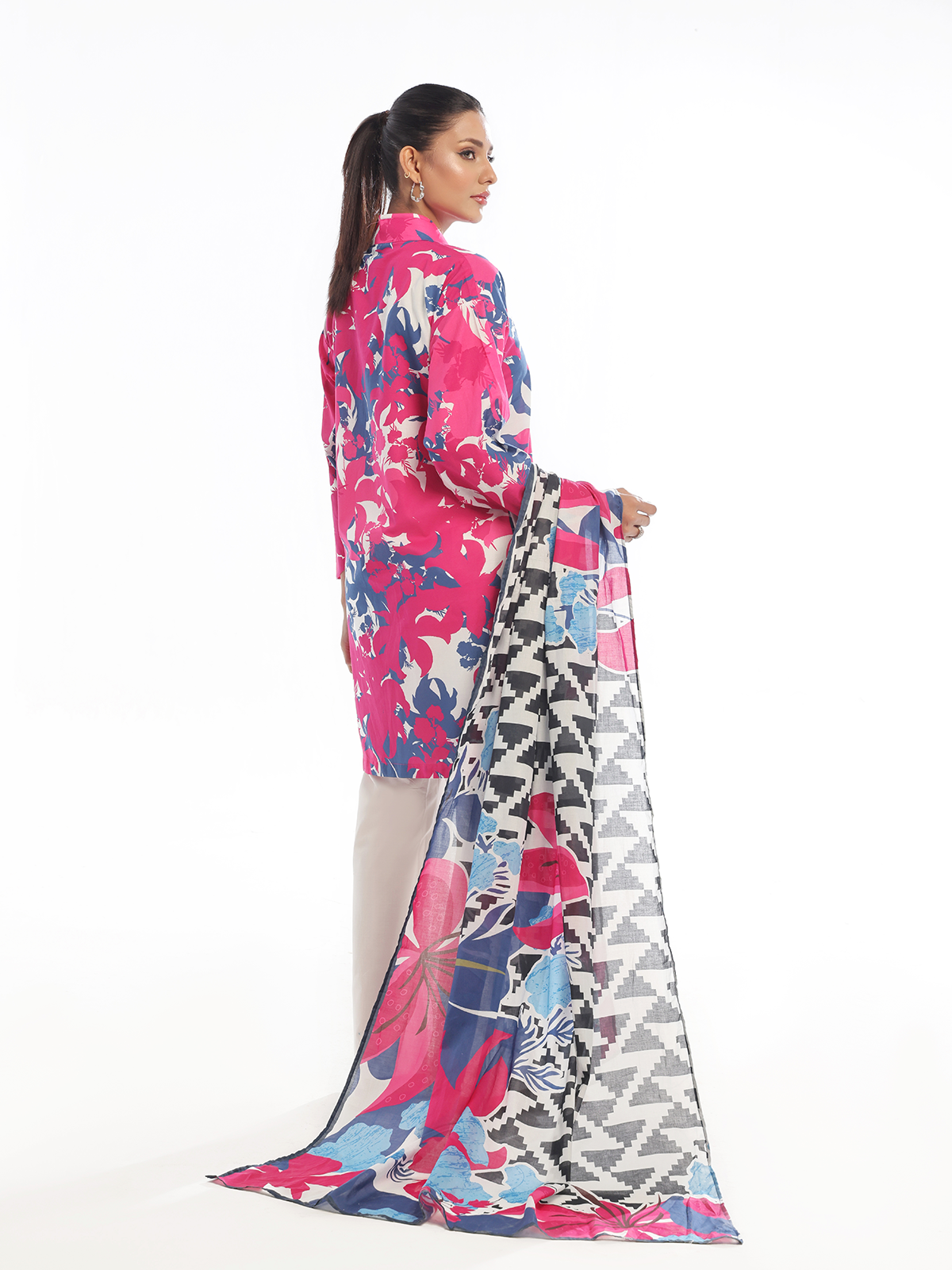 3Pc Printed Pret Suit Swiss Lawn Pink - OW3P-2412037