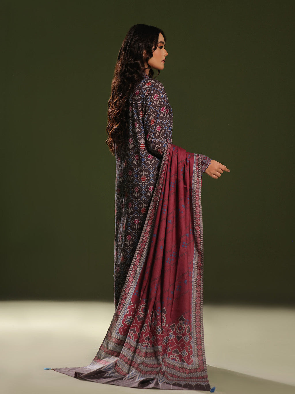 3Pc Printed Unstitched Cambric Black - OC3P-6273-A
