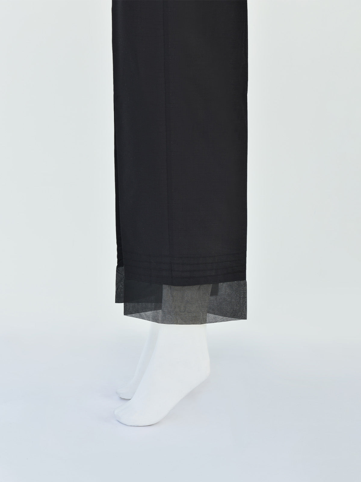 Women Black Silk Blend Trouser - OWSP-2208030